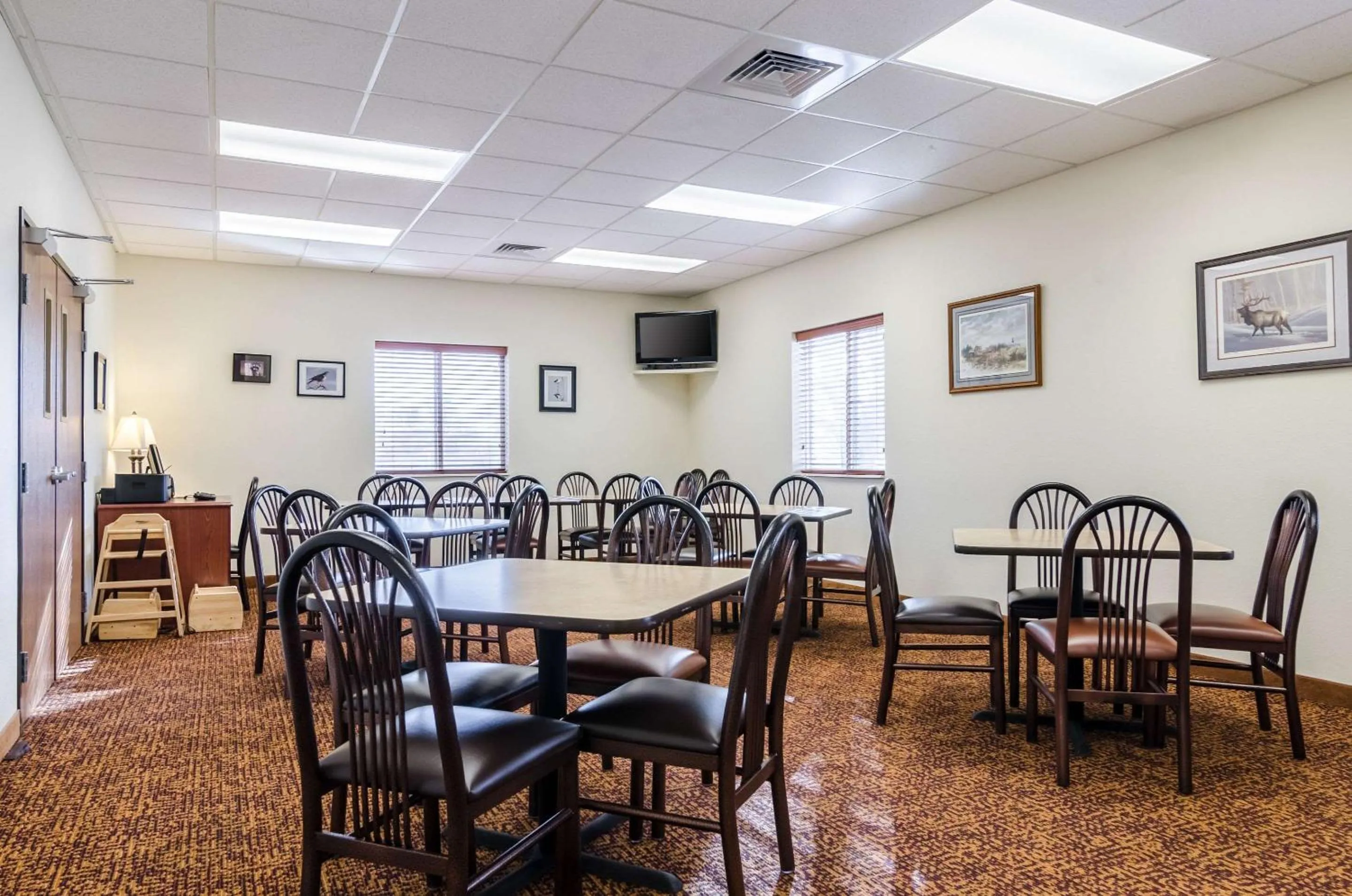 Restaurant/Places to Eat in Rodeway Inn & Suites Hoisington
