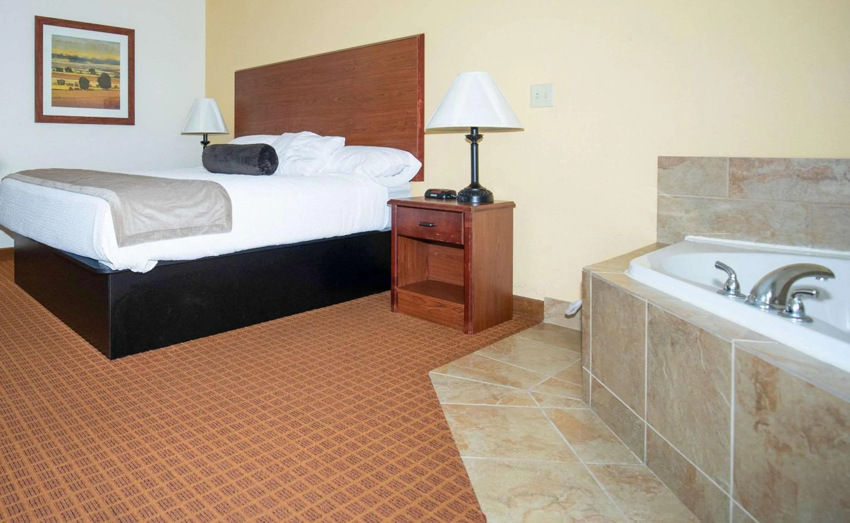 Photo of the whole room in Rodeway Inn & Suites Hoisington