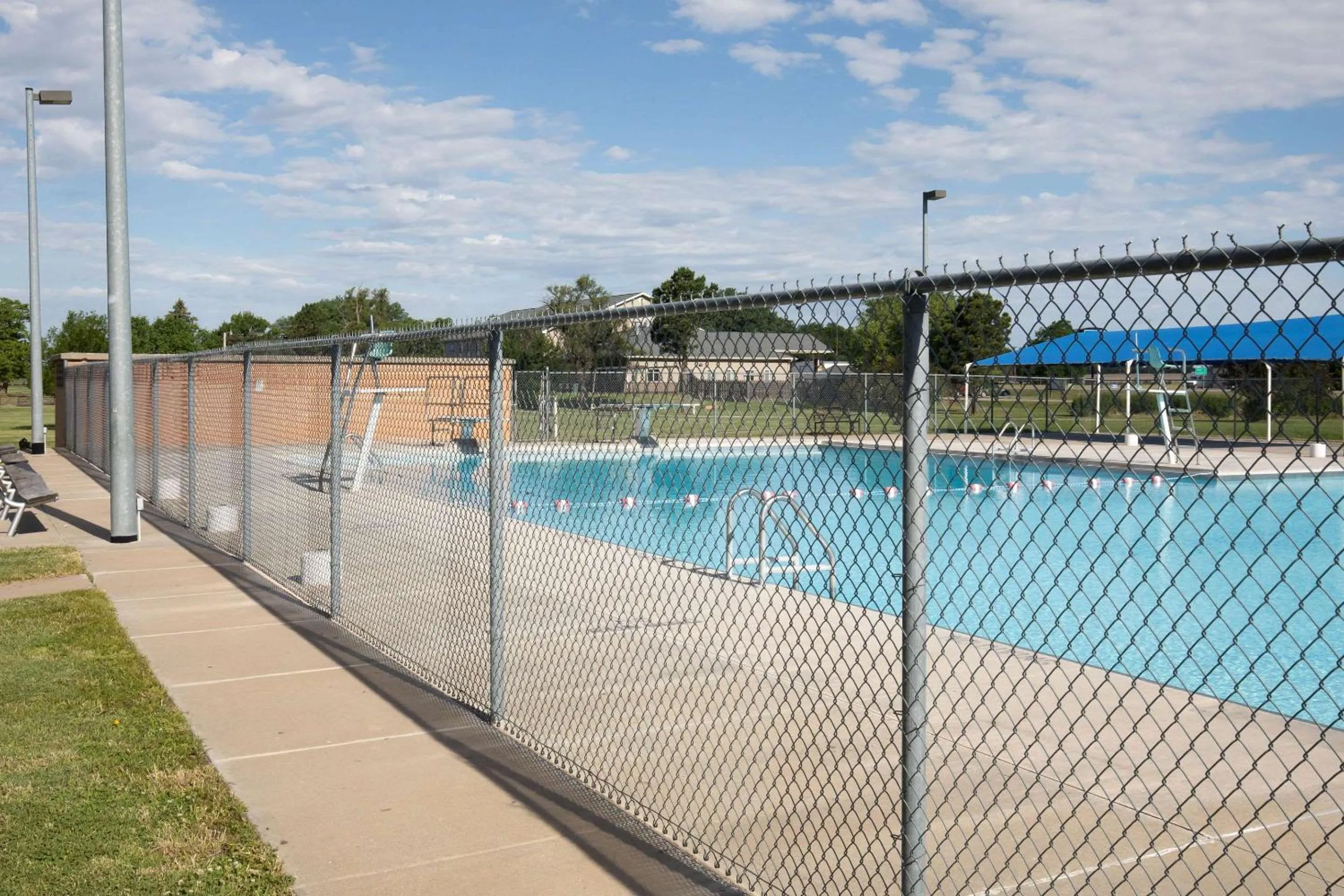 Activities, Swimming Pool in Rodeway Inn & Suites Hoisington