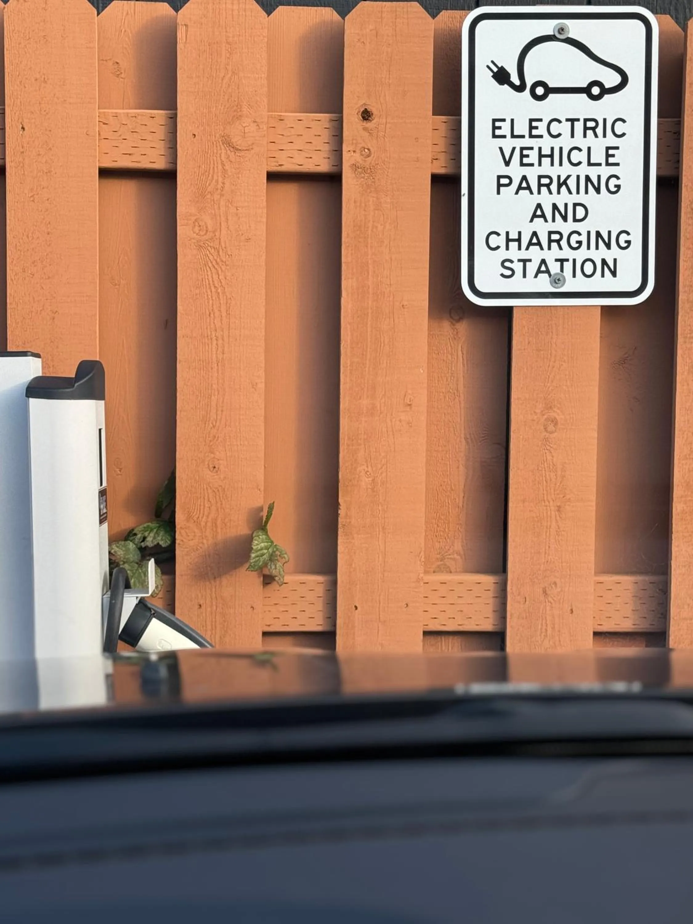 Parking in Inn at the Sea