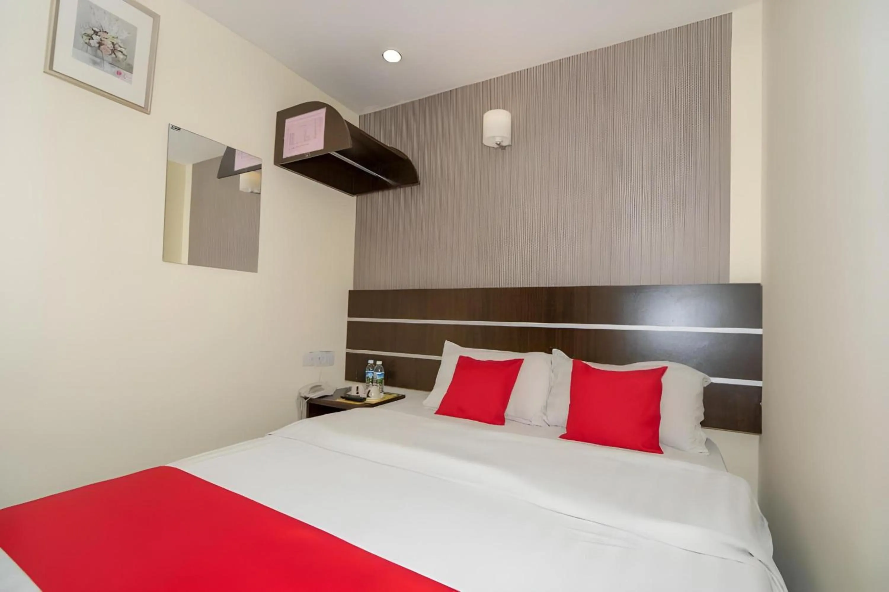 Photo of the whole room in Hotel O Stay Inn