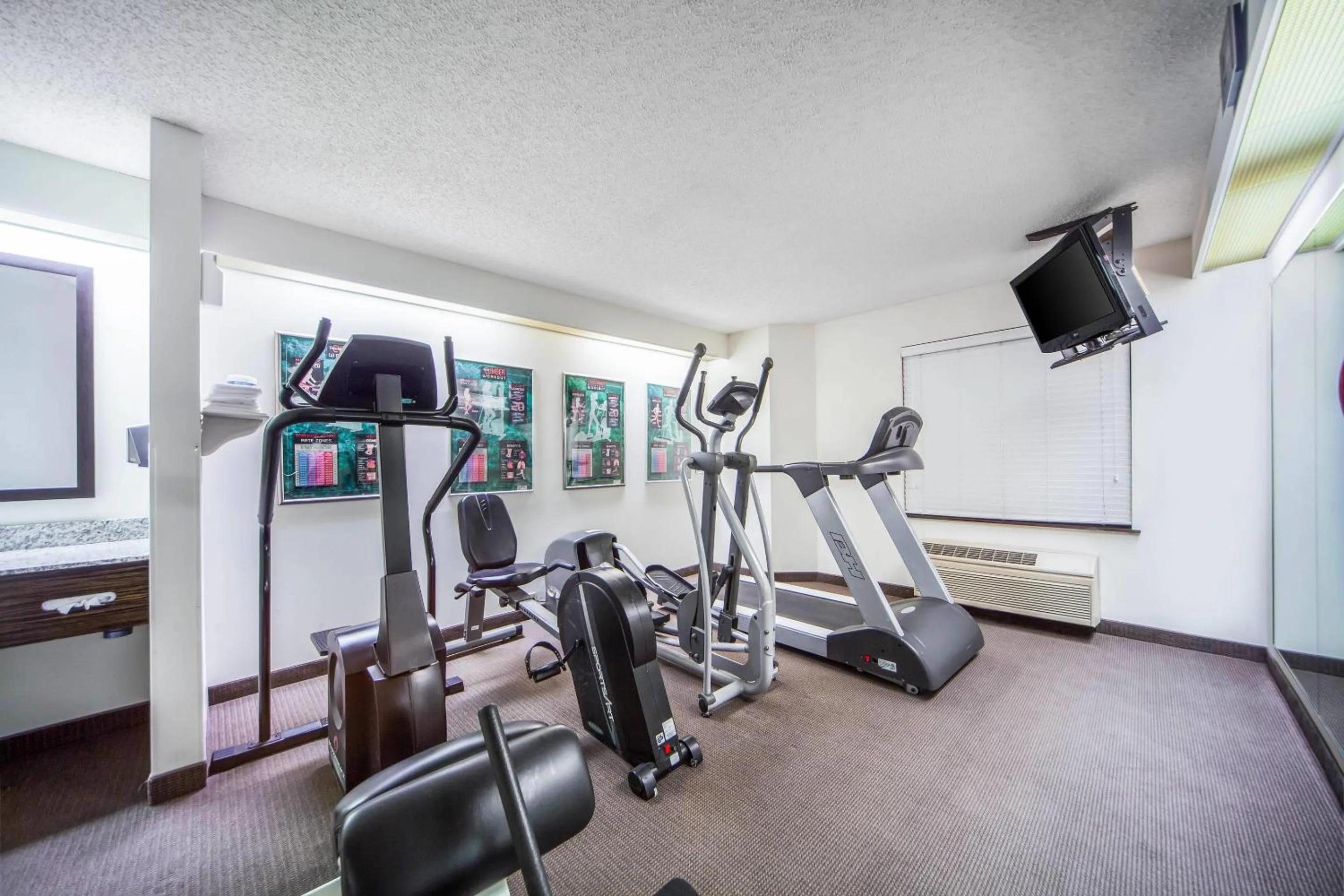 Fitness centre/facilities in Sleep Inn & Suites Columbus, NE
