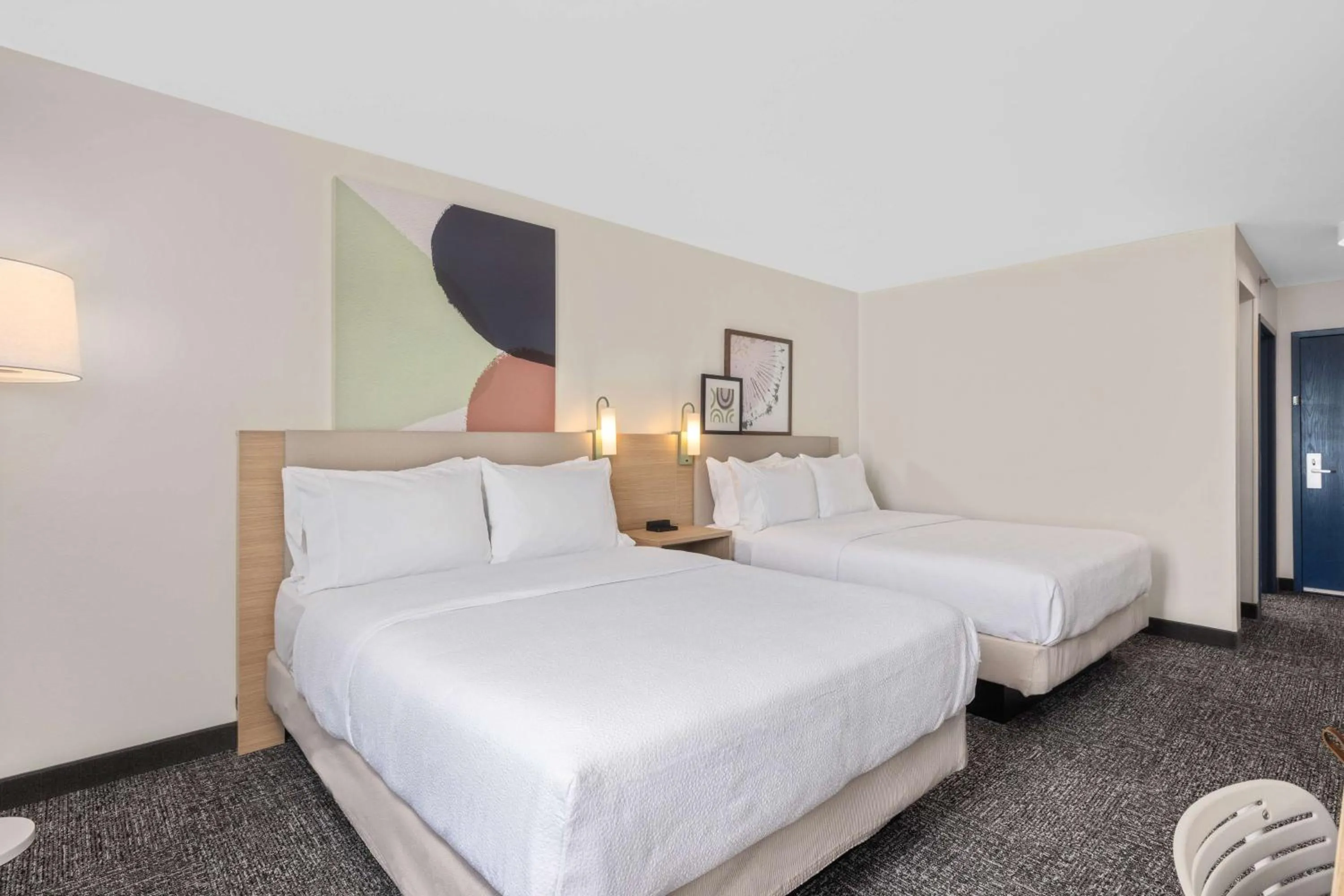 Bed in Spark By Hilton Fredericksburg Southpoint