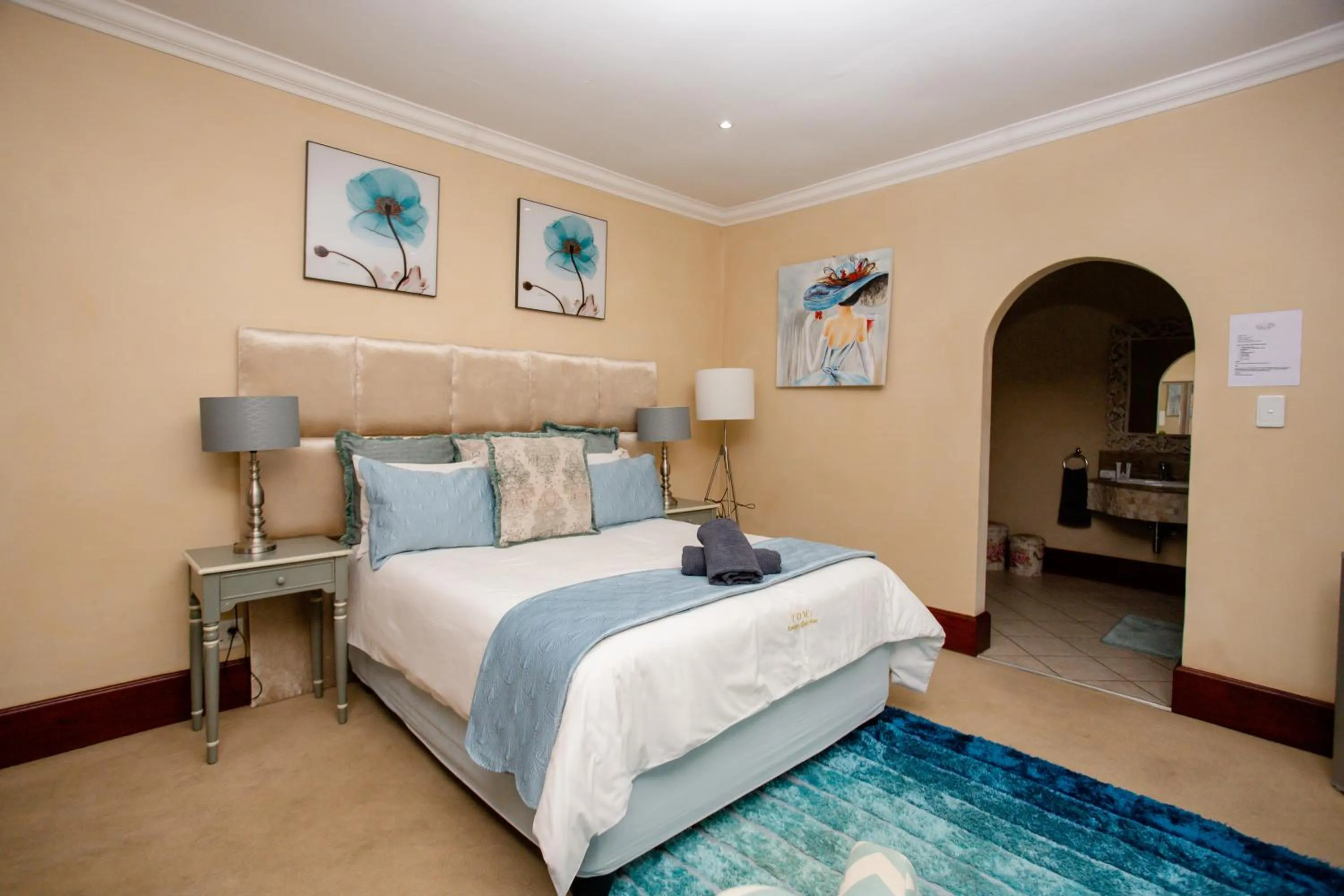 Bedroom, Bed in TDM's Boutique Guest House