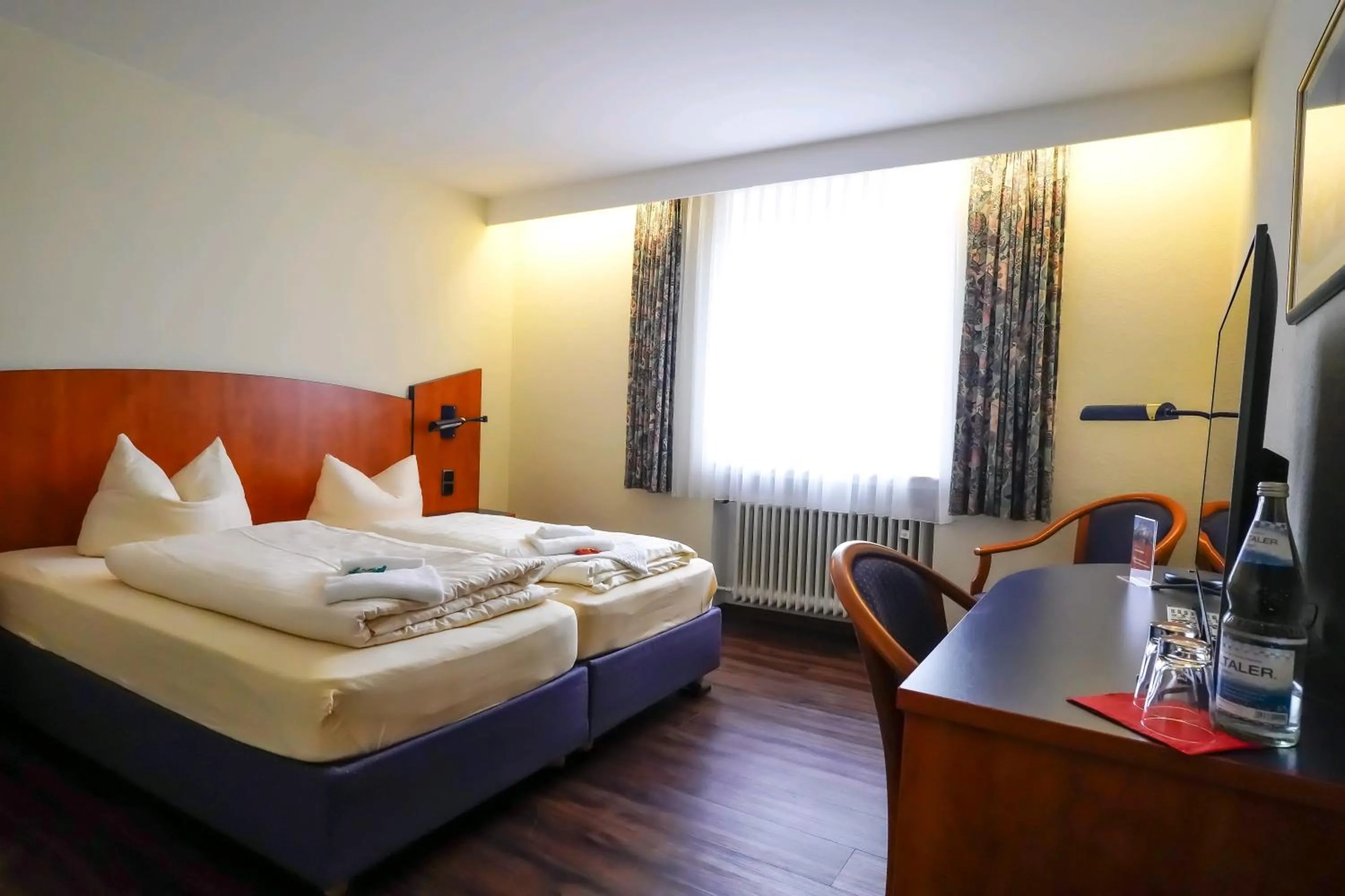 Photo of the whole room, Bed in Hotel Stadt Daun