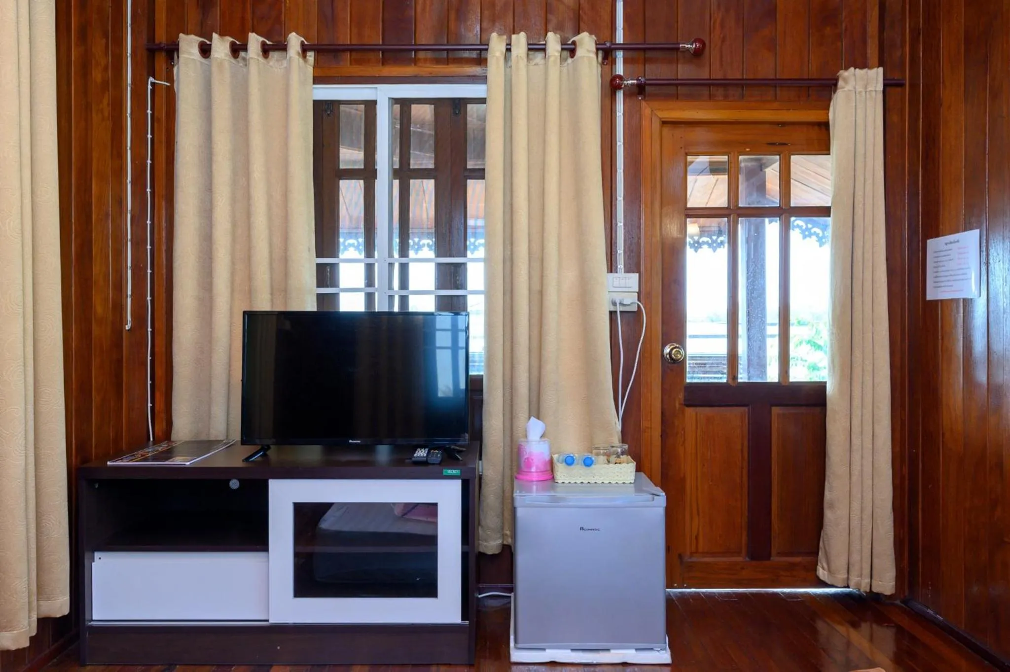 TV and multimedia in Beung Sampathuan Nakornchaisri Resort