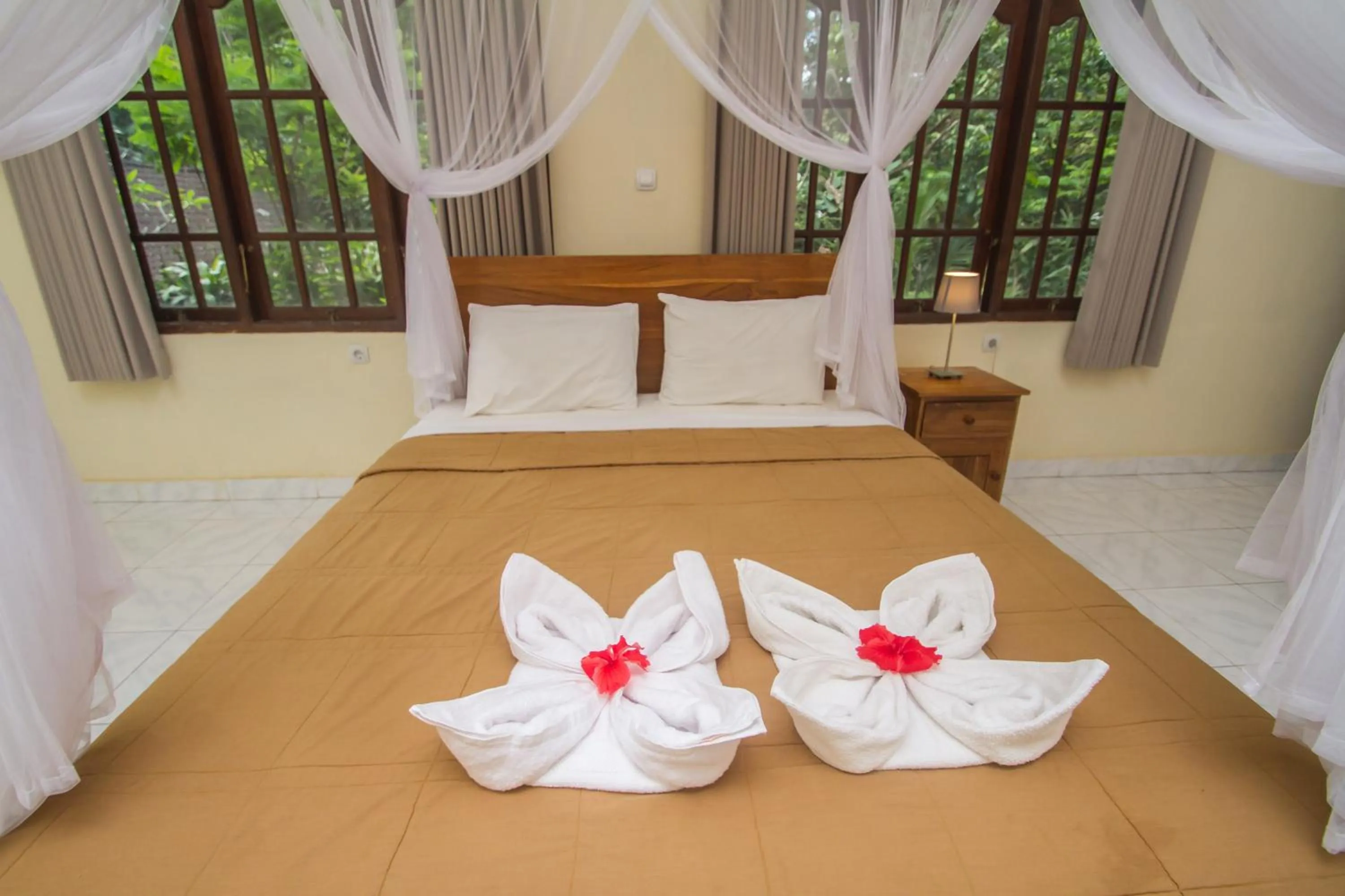 Bed in Omah D'Taman by EPS