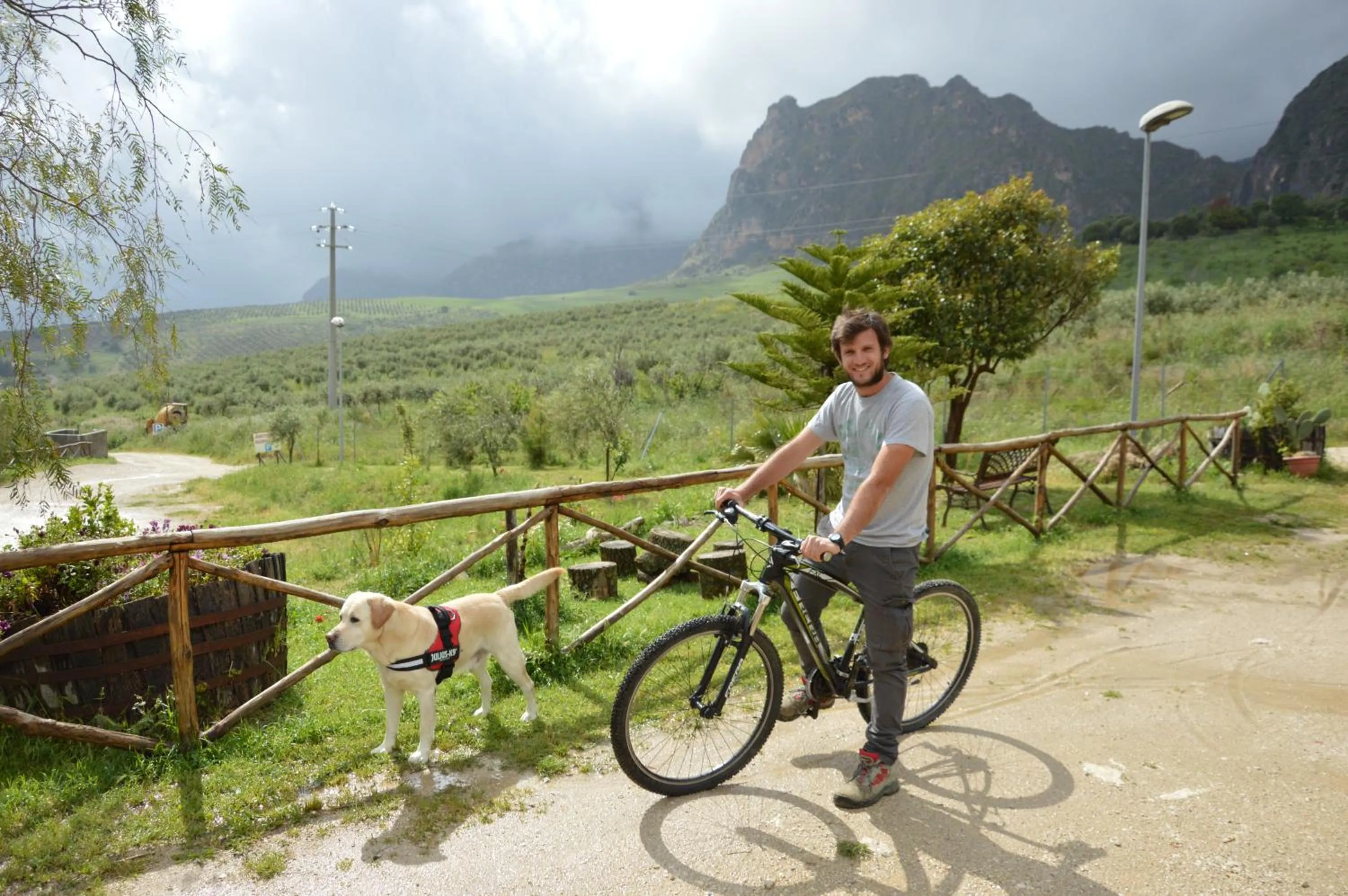 People in Agriturismo Masseria La Chiusa