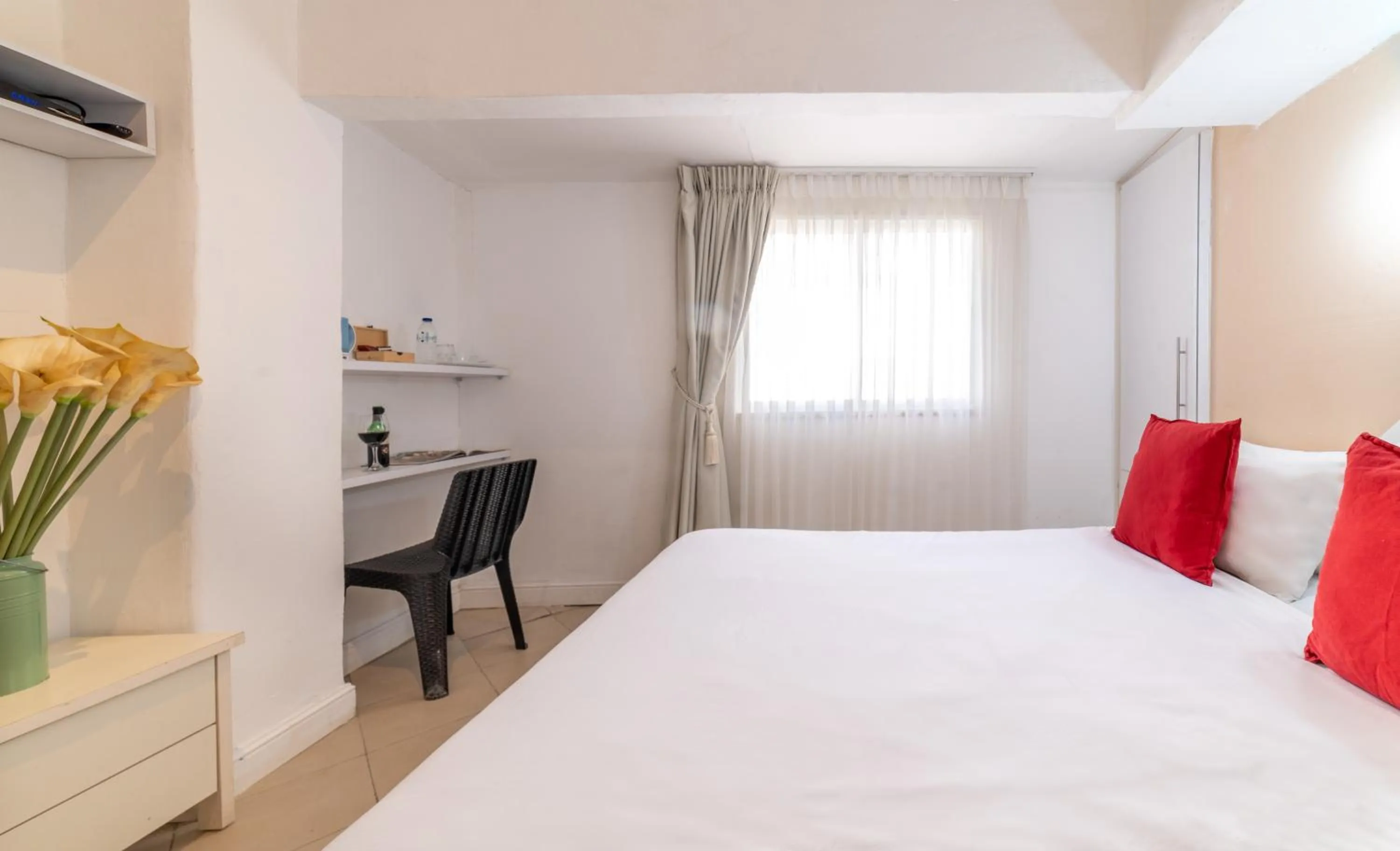 Bed in Paamonim Central Studios