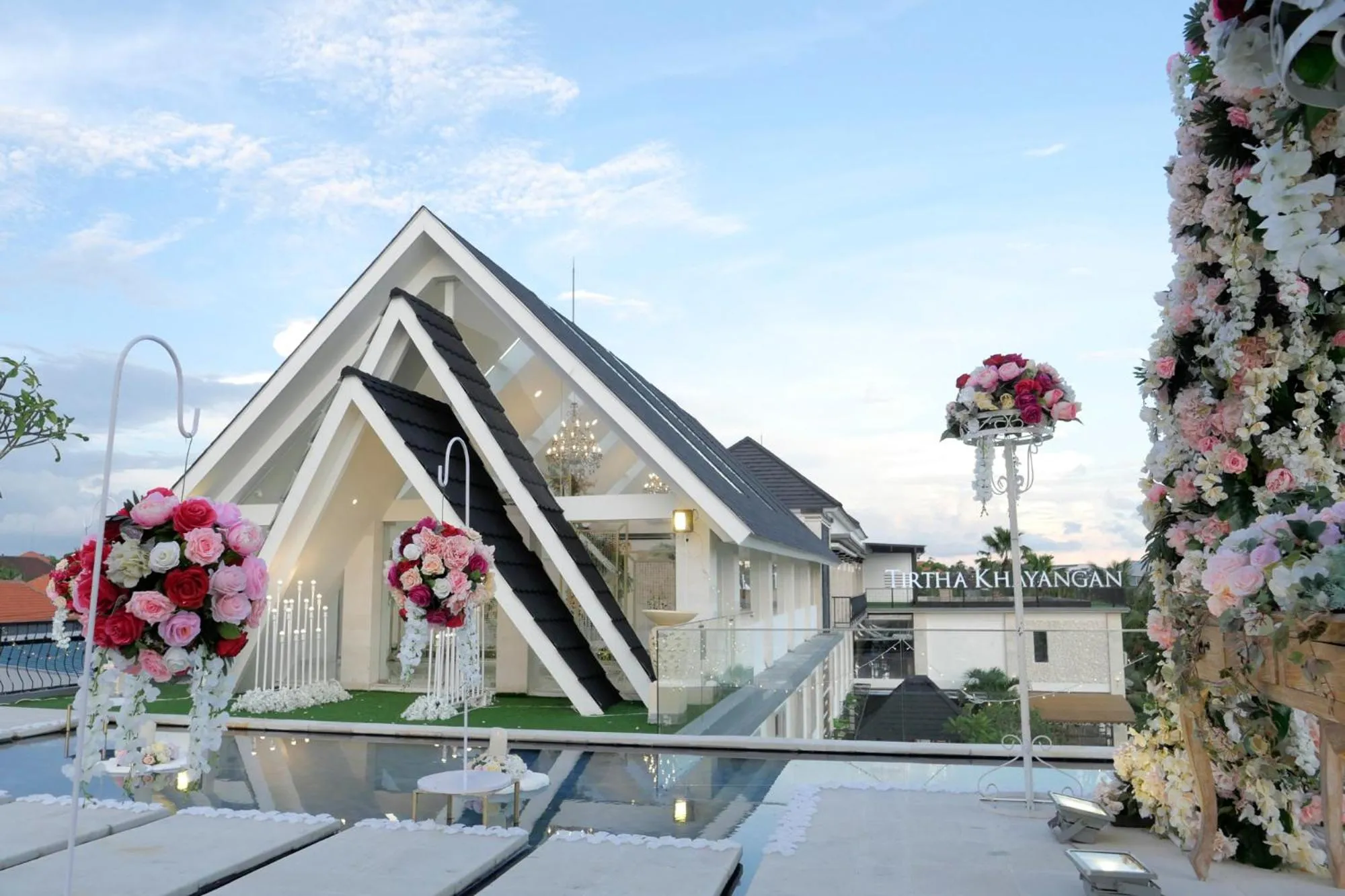 Banquet/Function facilities in Tirtha Khayangan