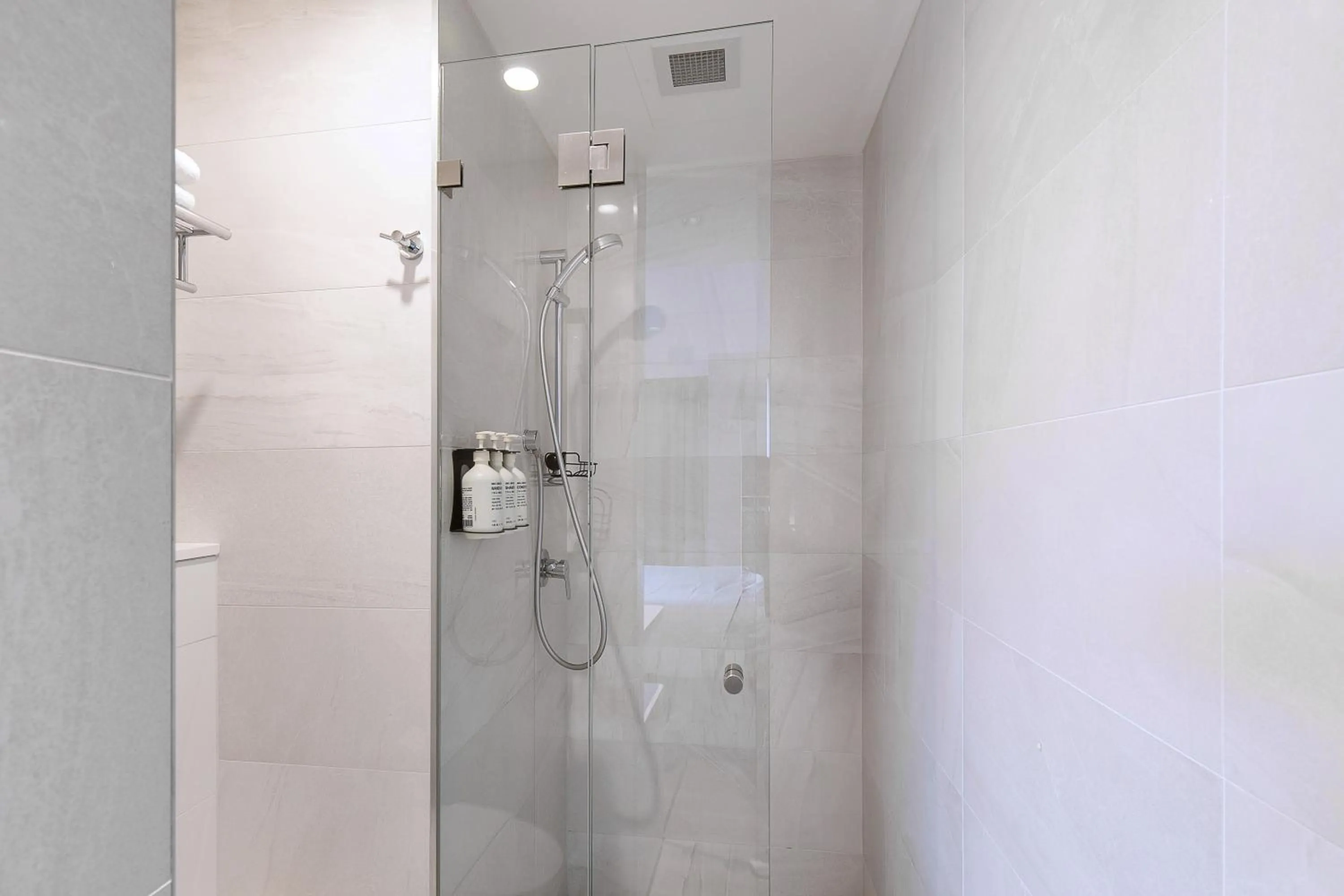 Bathroom in Kith Hotel Darling Harbour