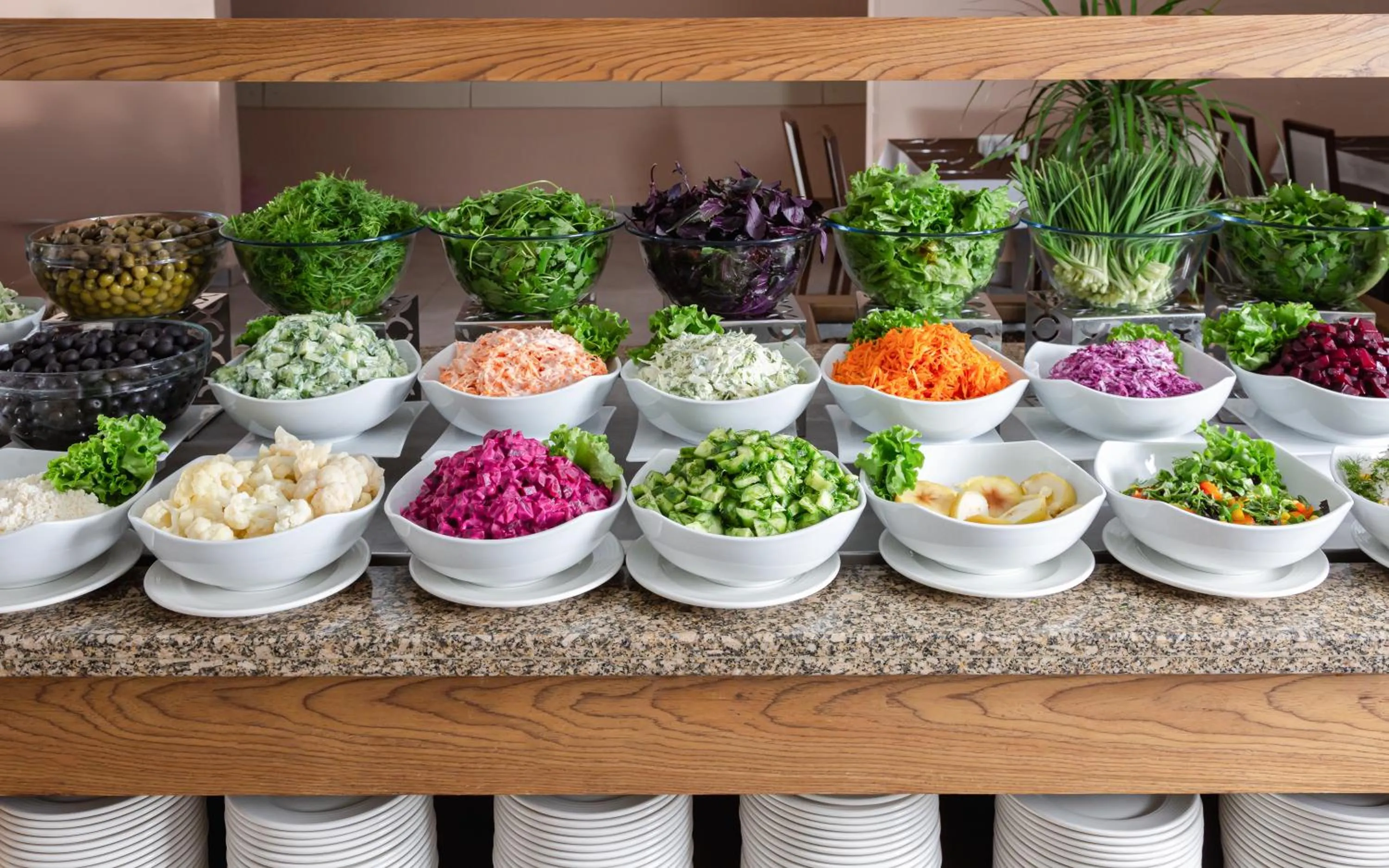 Restaurant/places to eat in Chinar Health Hotel Naftalan