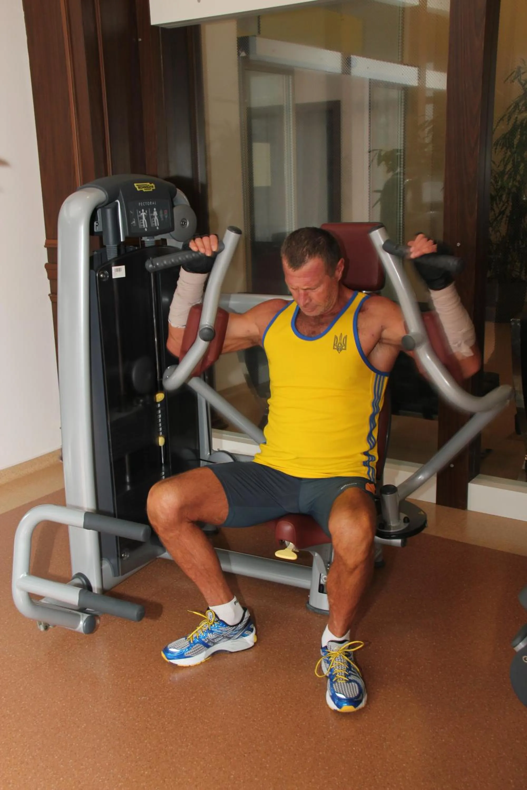 People in Chinar Health Hotel Naftalan