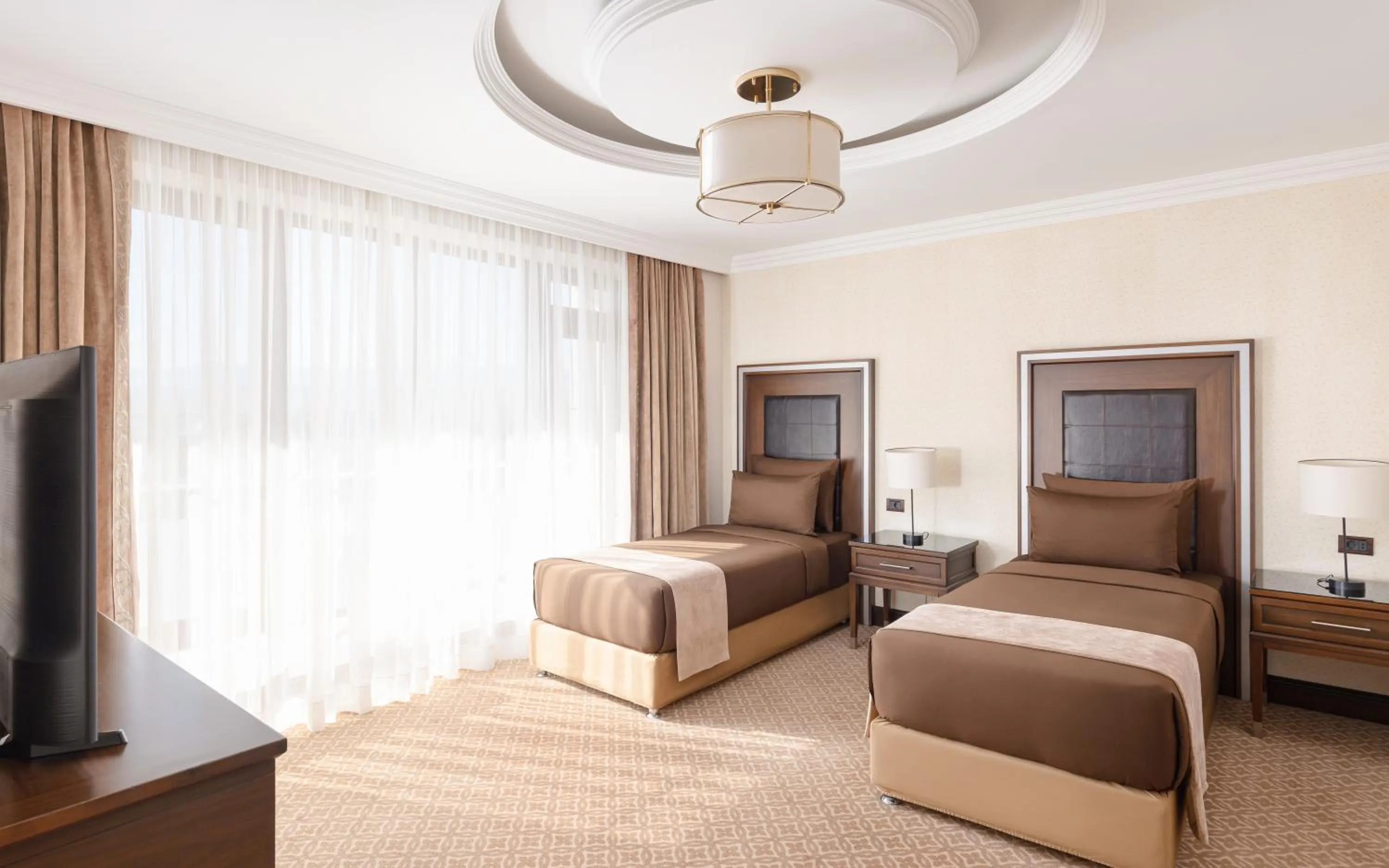 Bedroom, Bed in Chinar Health Hotel Naftalan