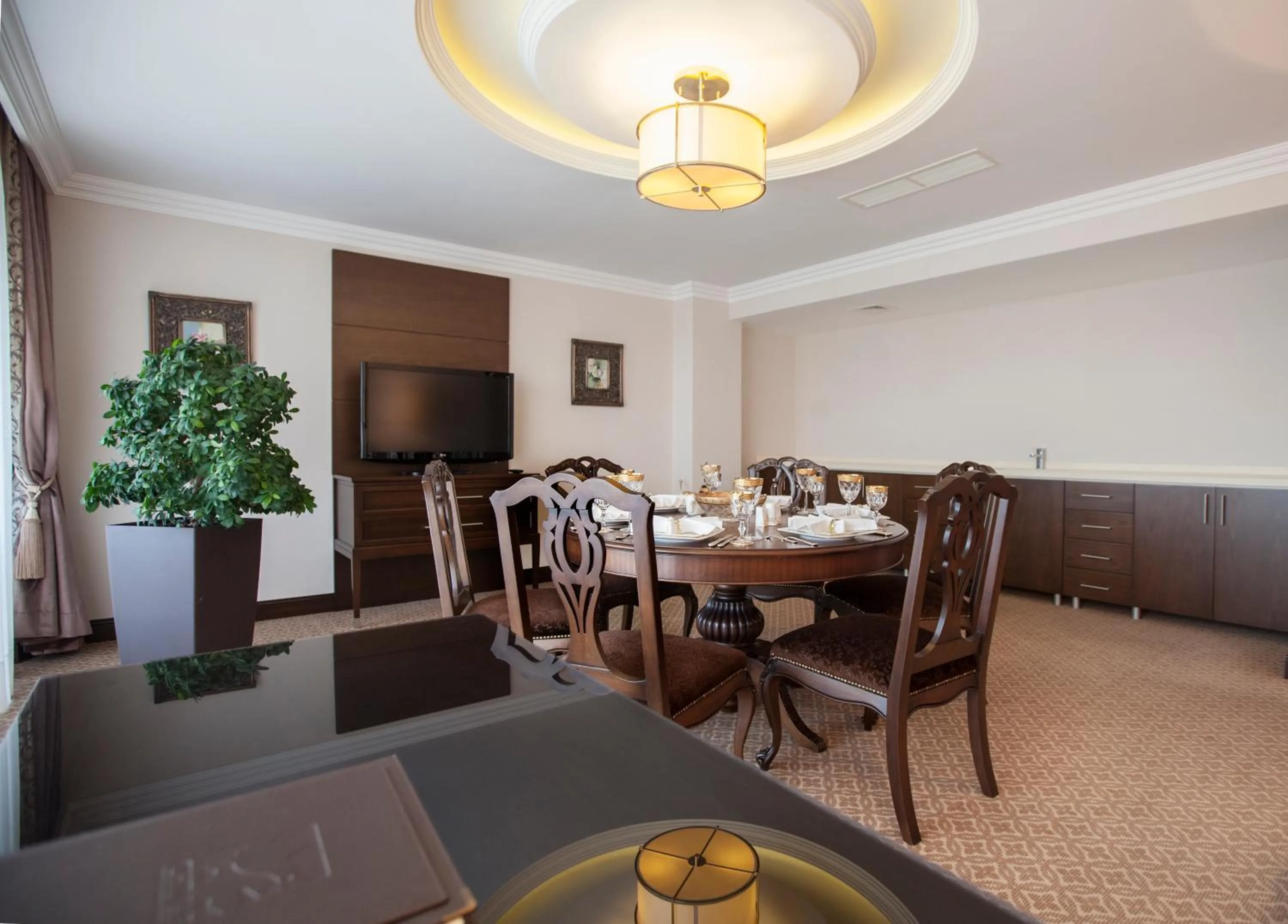 Living room in Chinar Health Hotel Naftalan