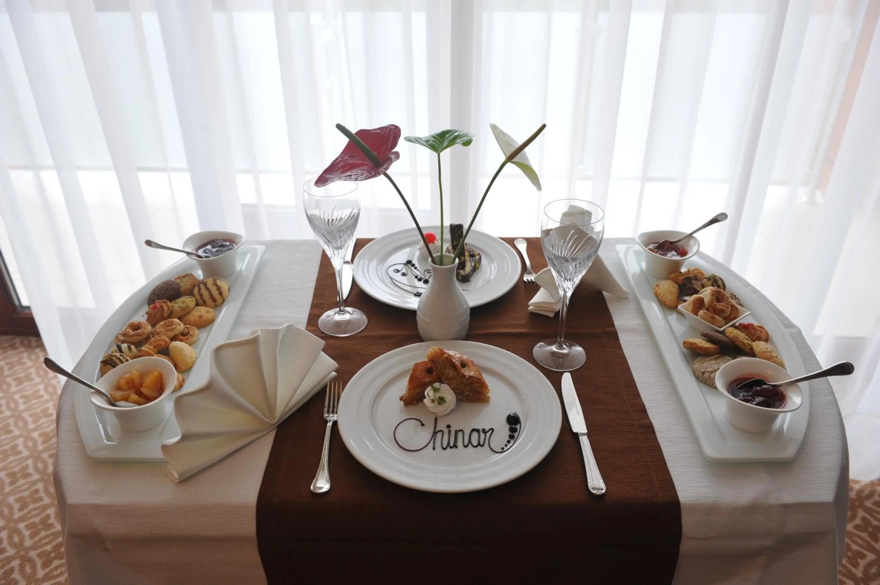 Food in Chinar Health Hotel Naftalan