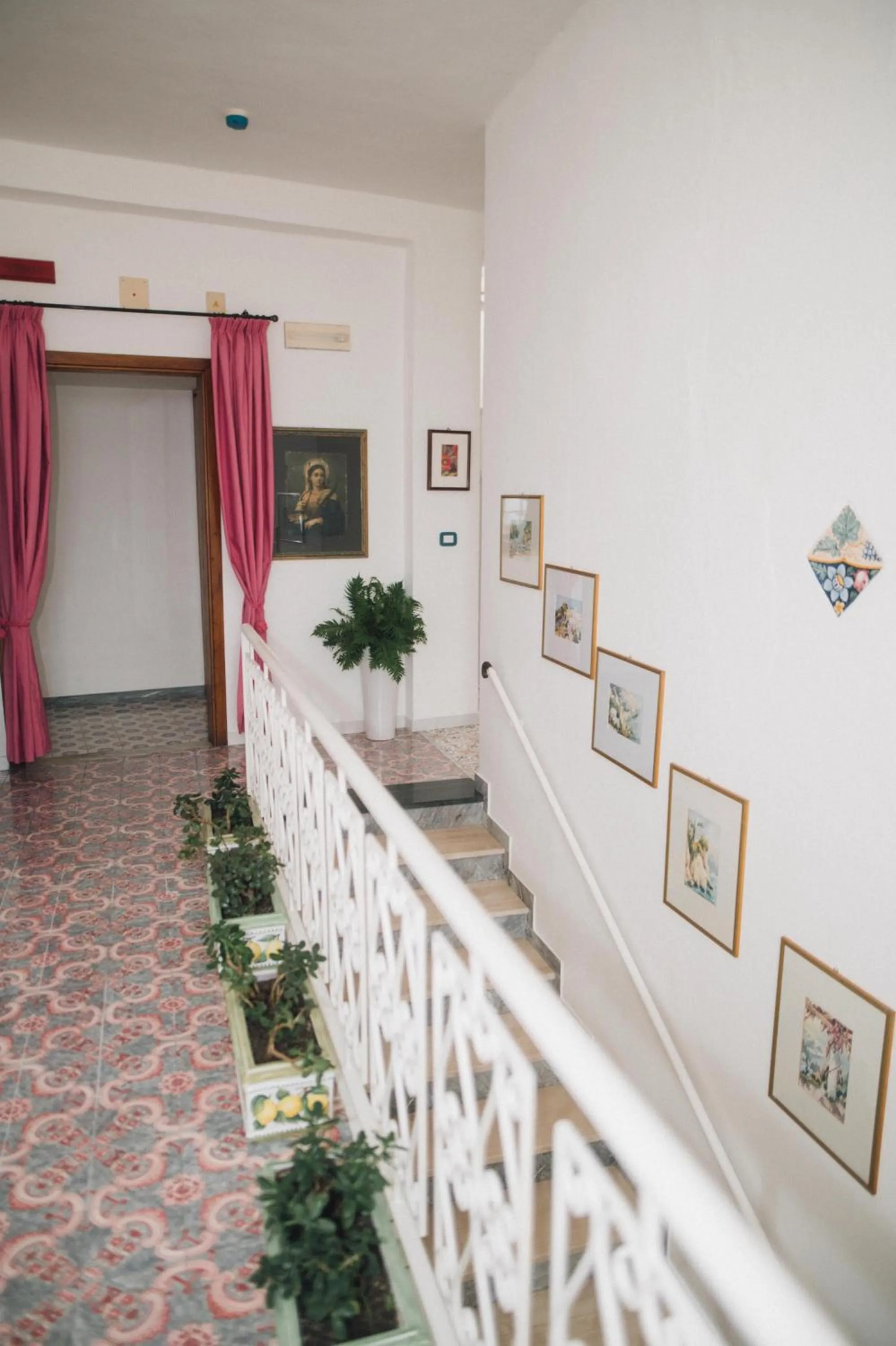 Restaurant/places to eat in Hotel Villa Maria