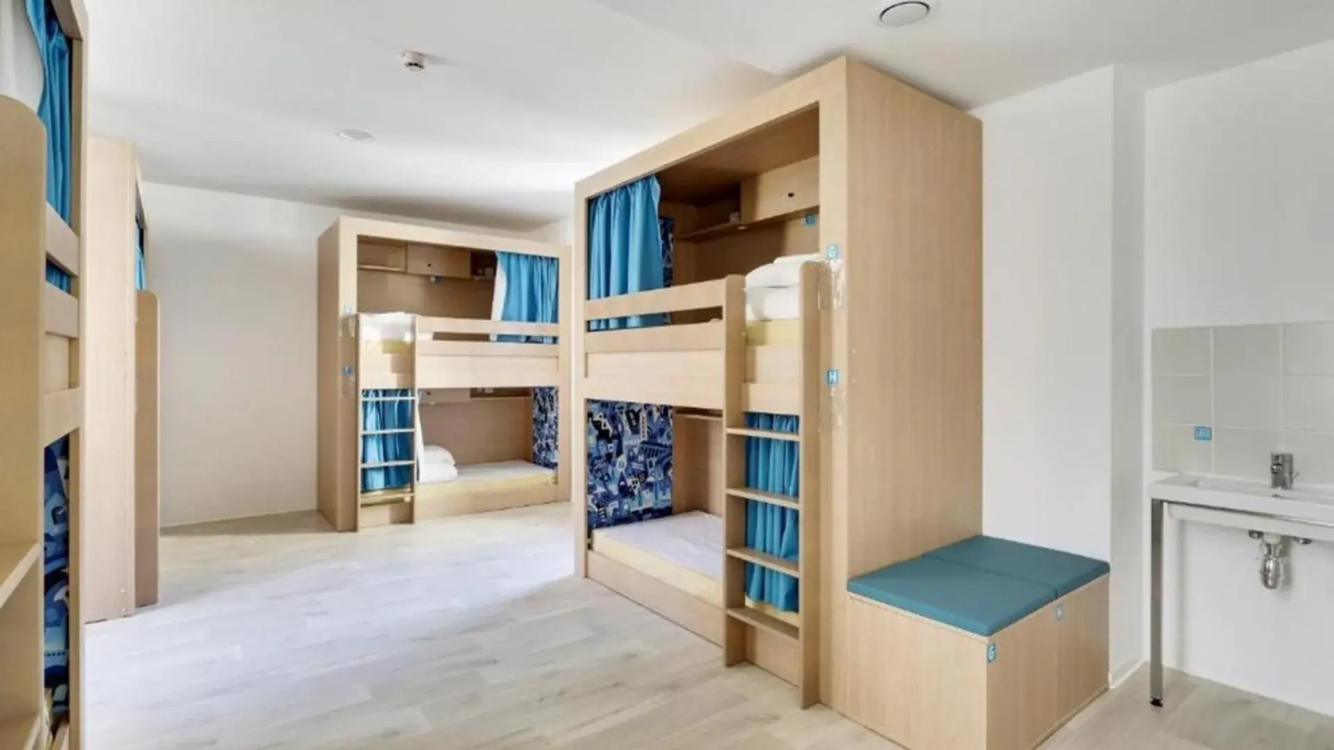 Double Room with Terrace in The People - Marseille Double Room with Terrace in The People - Marseille