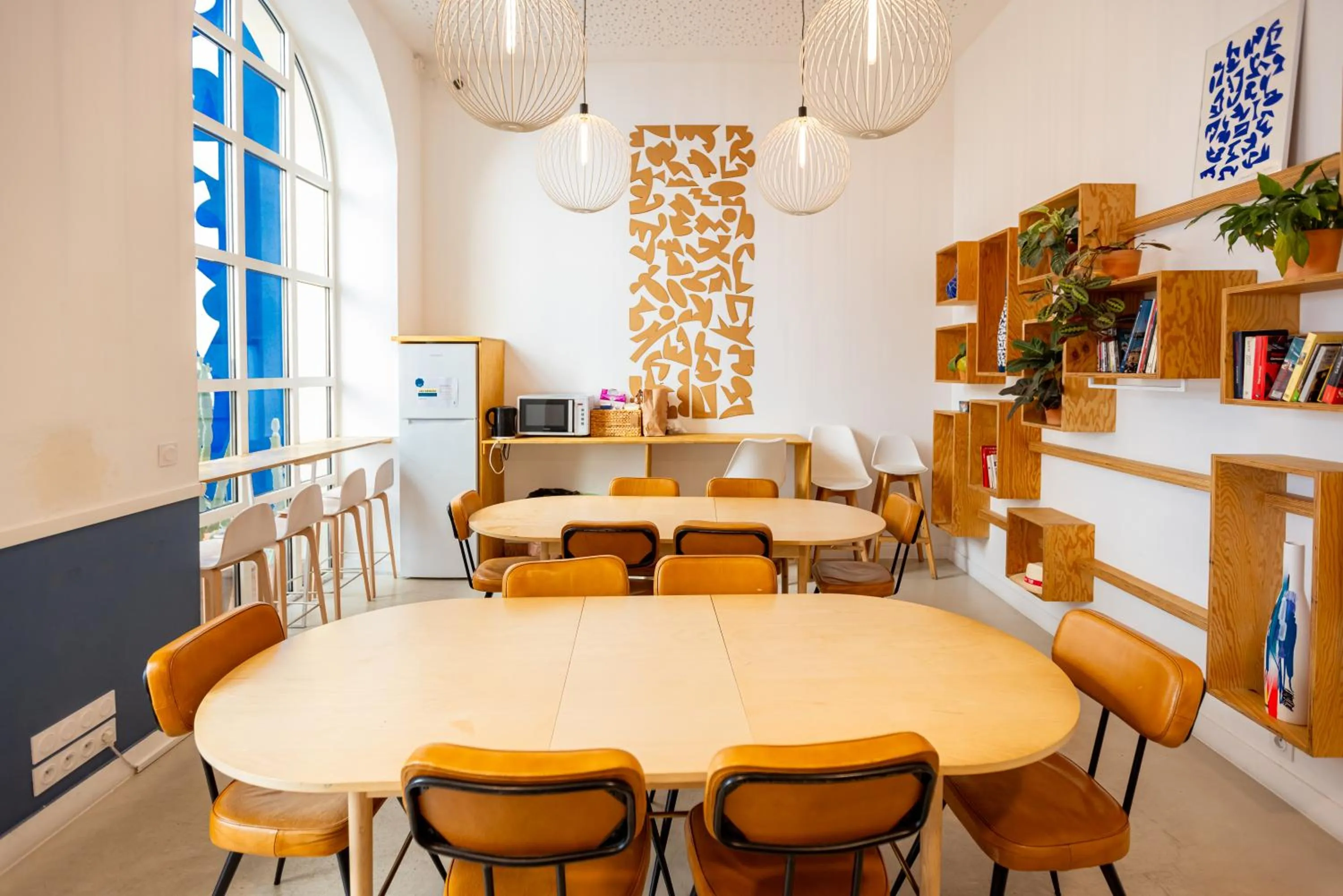 Restaurant/places to eat in The People - Marseille