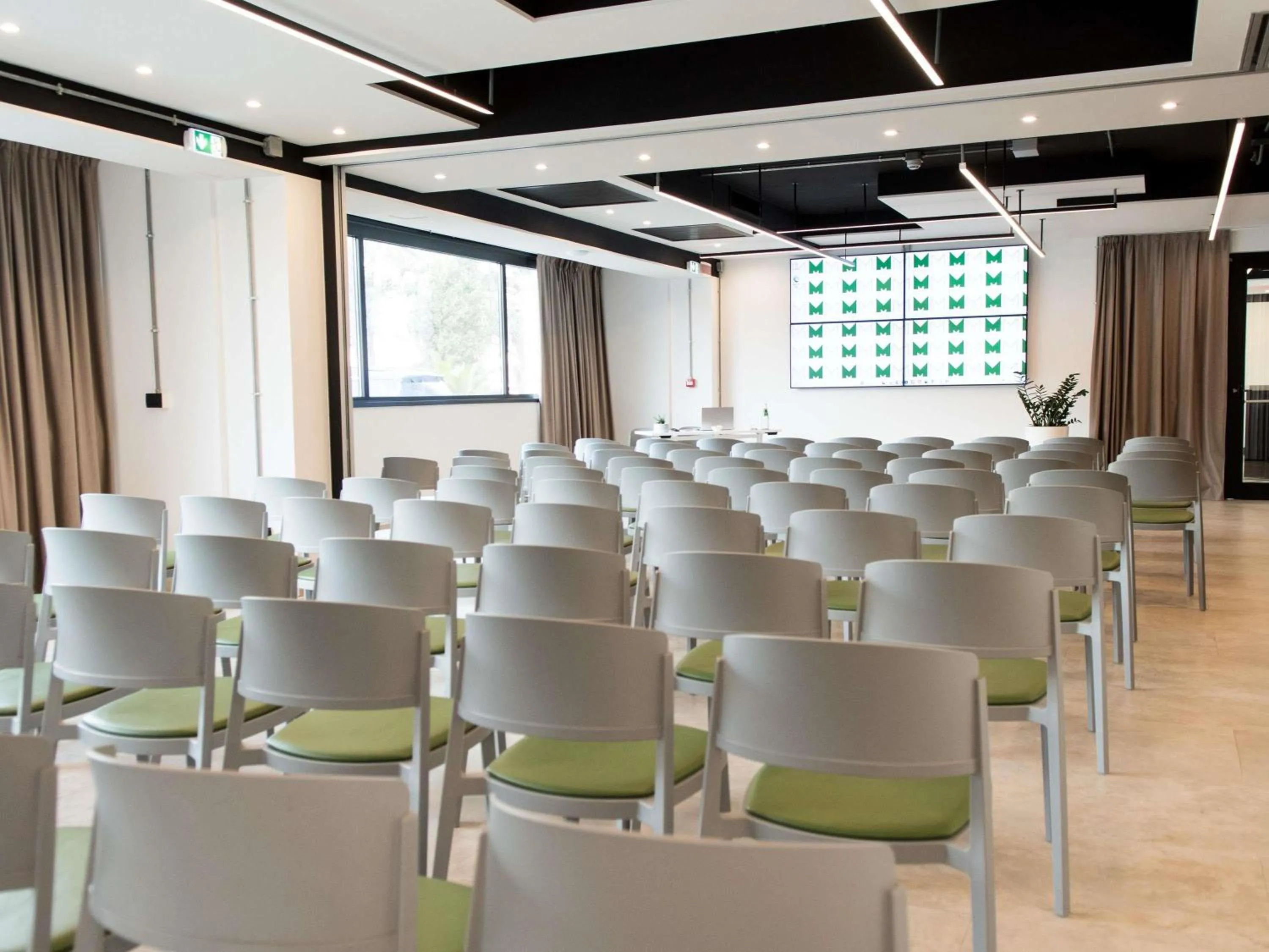 Meeting/conference room in Mercure Roma Cinecittà