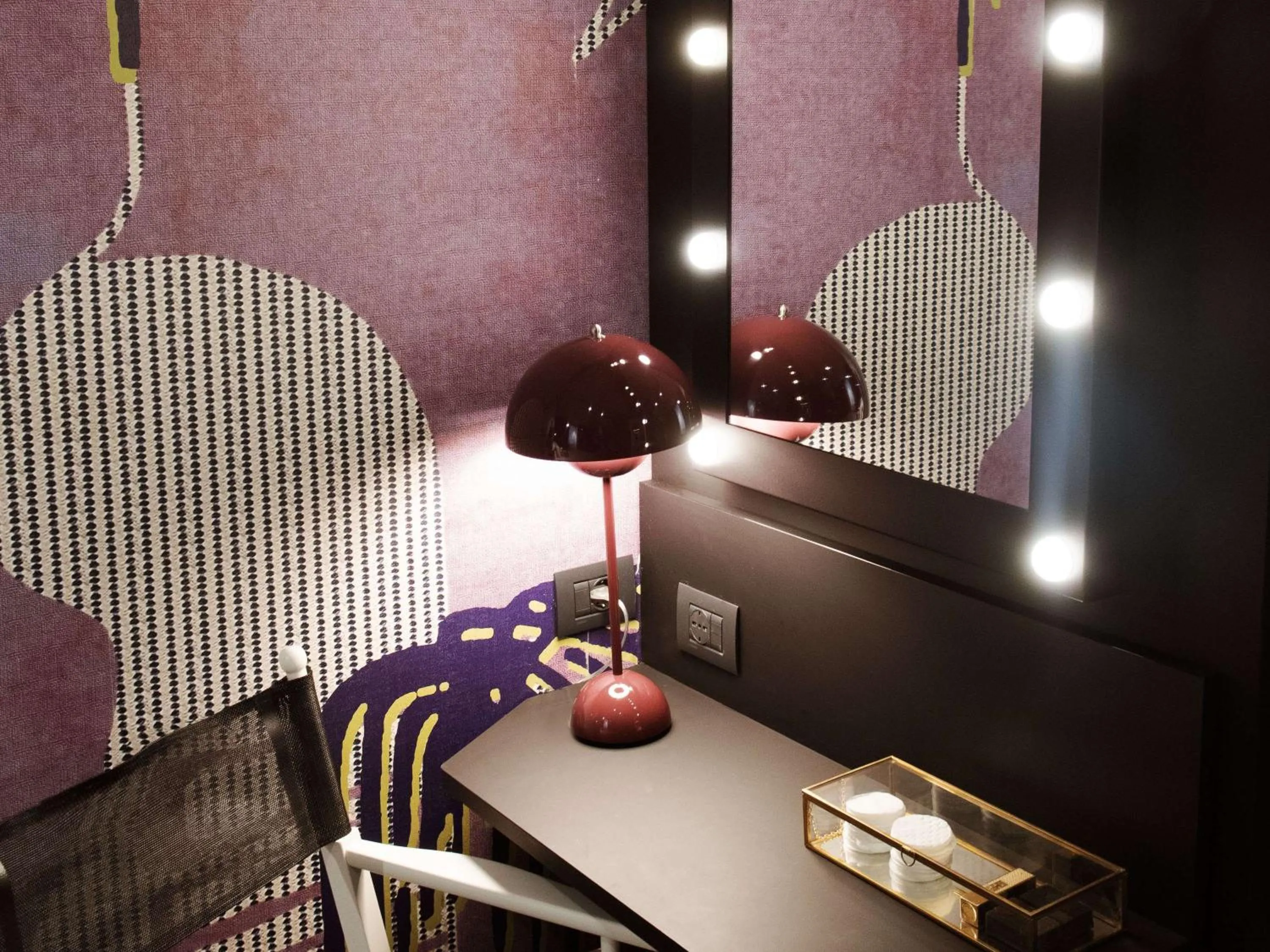 Bedroom in Mercure Roma Cinecitta