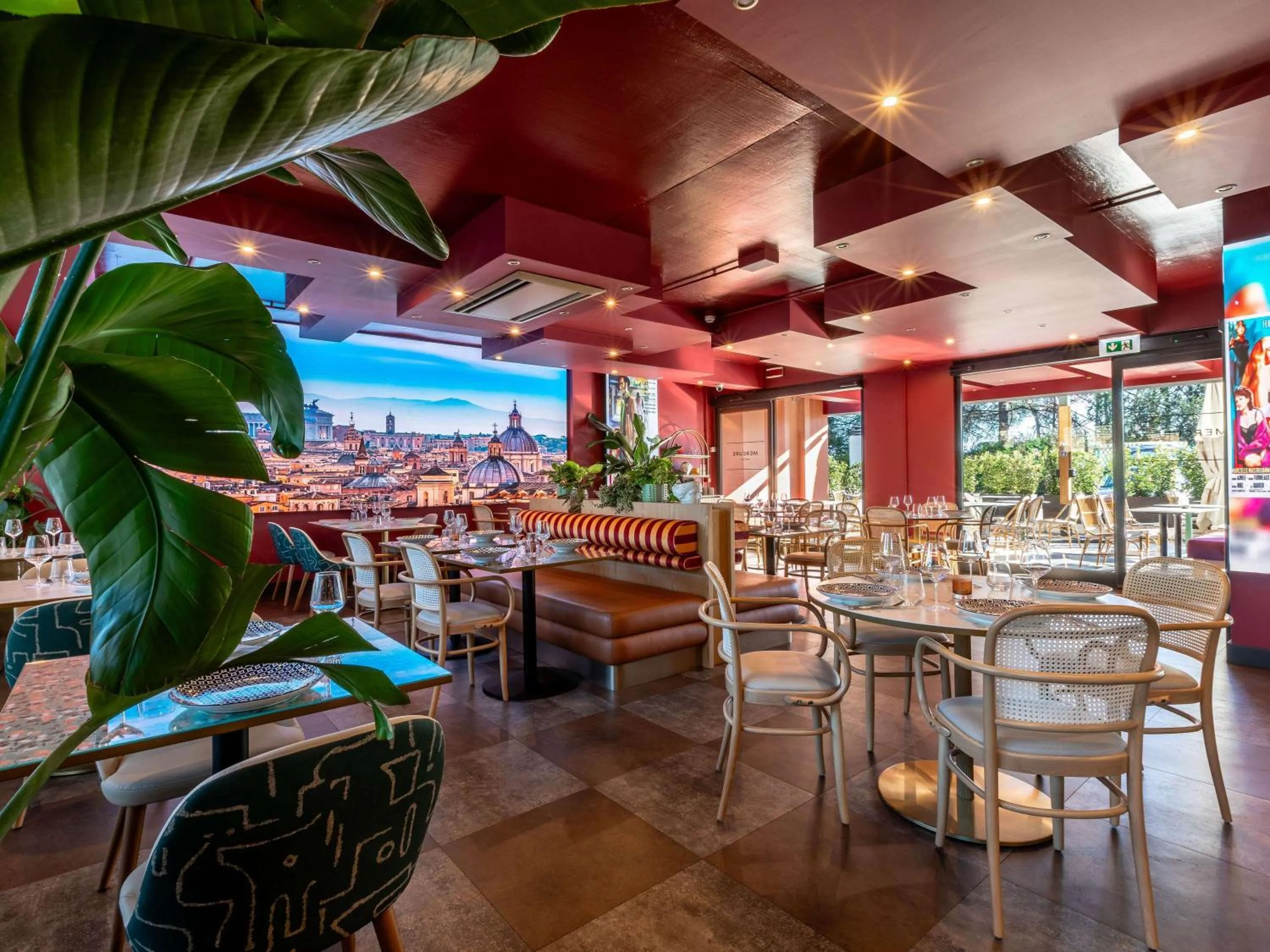 Restaurant/places to eat in Mercure Roma Cinecitta