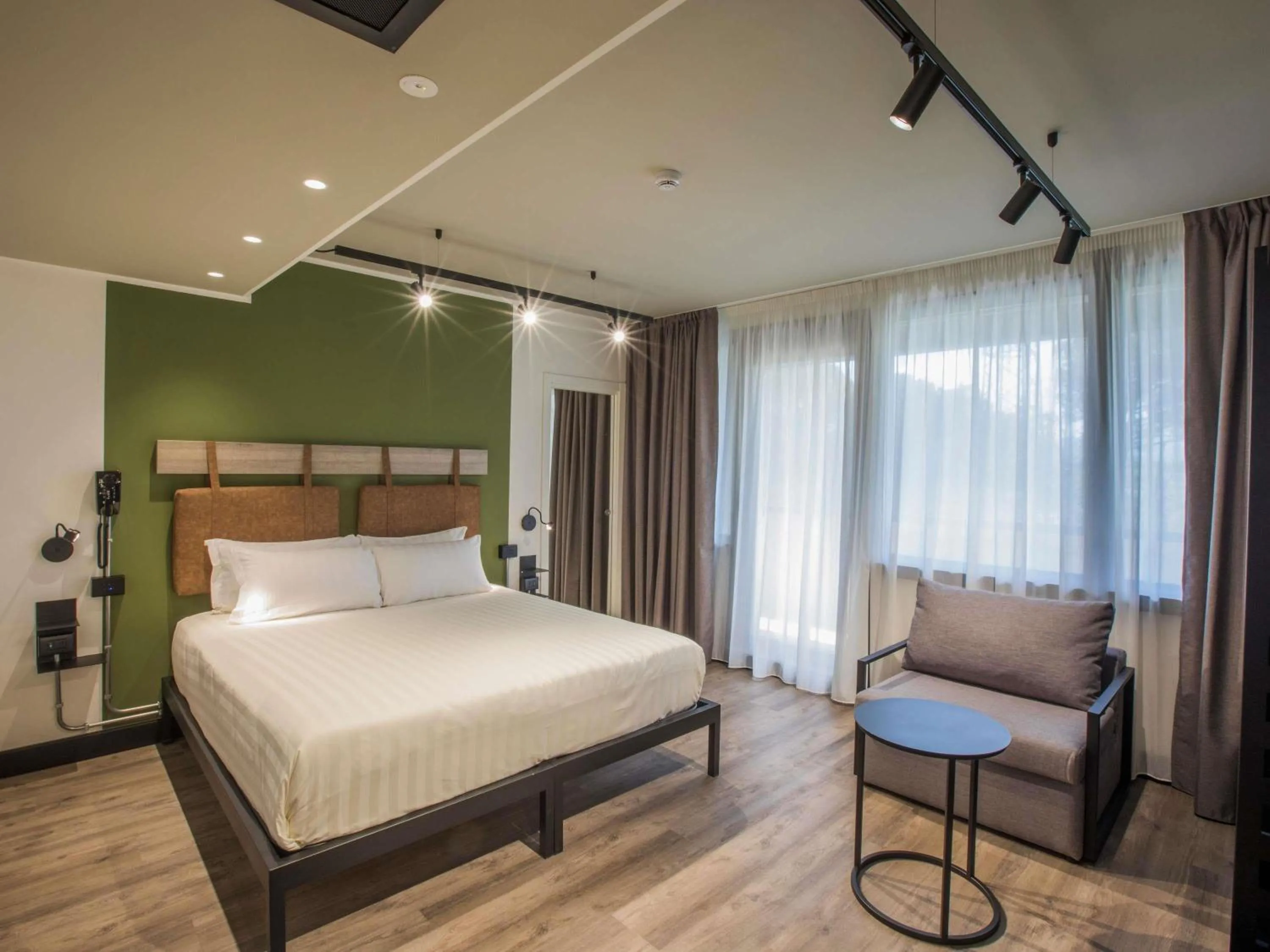 Bedroom, Bed in Mercure Roma Cinecittà