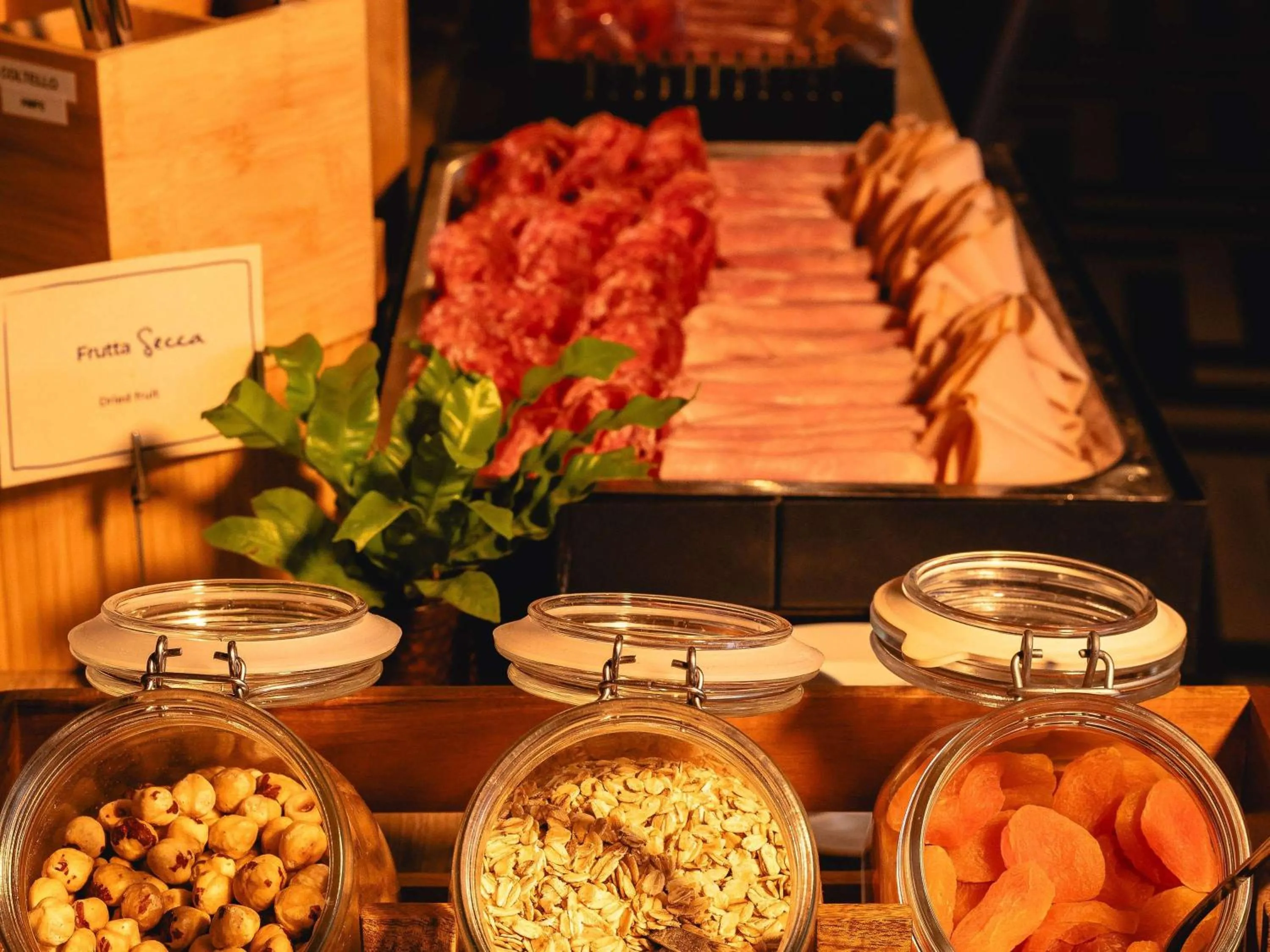 Breakfast in Mercure Roma Cinecitta