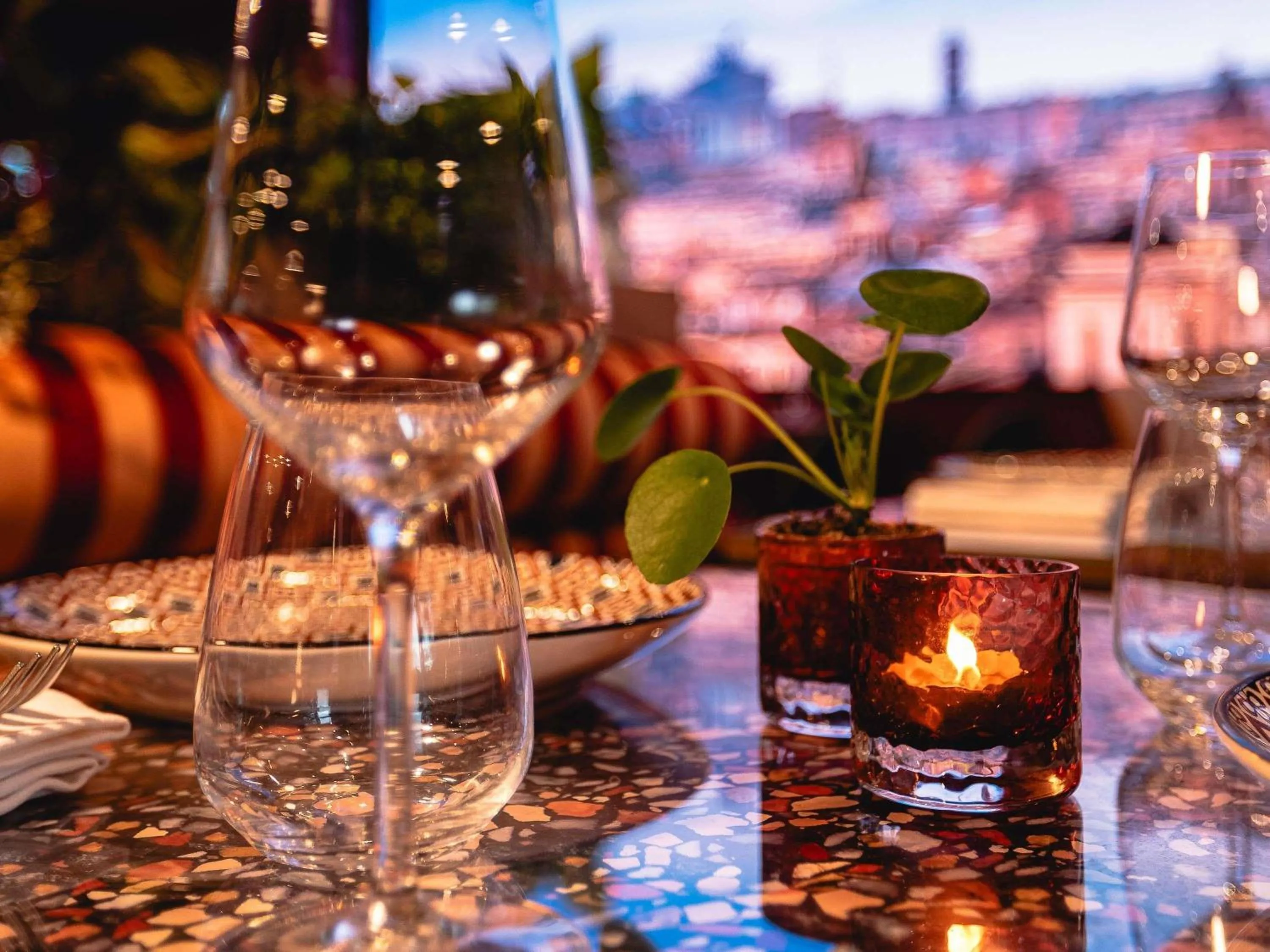 Restaurant/places to eat in Mercure Roma Cinecittà