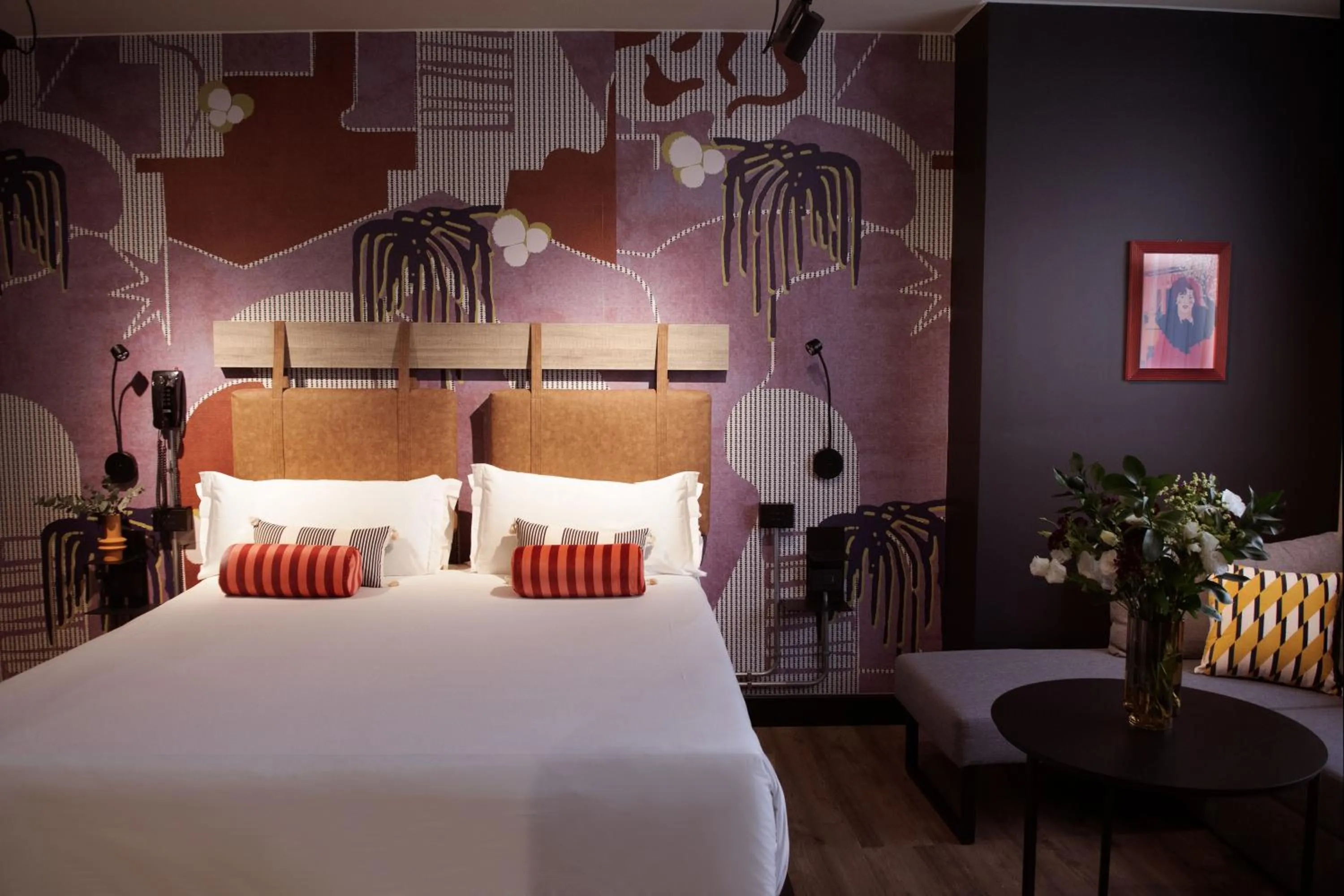 Bed in Mercure Roma Cinecitta