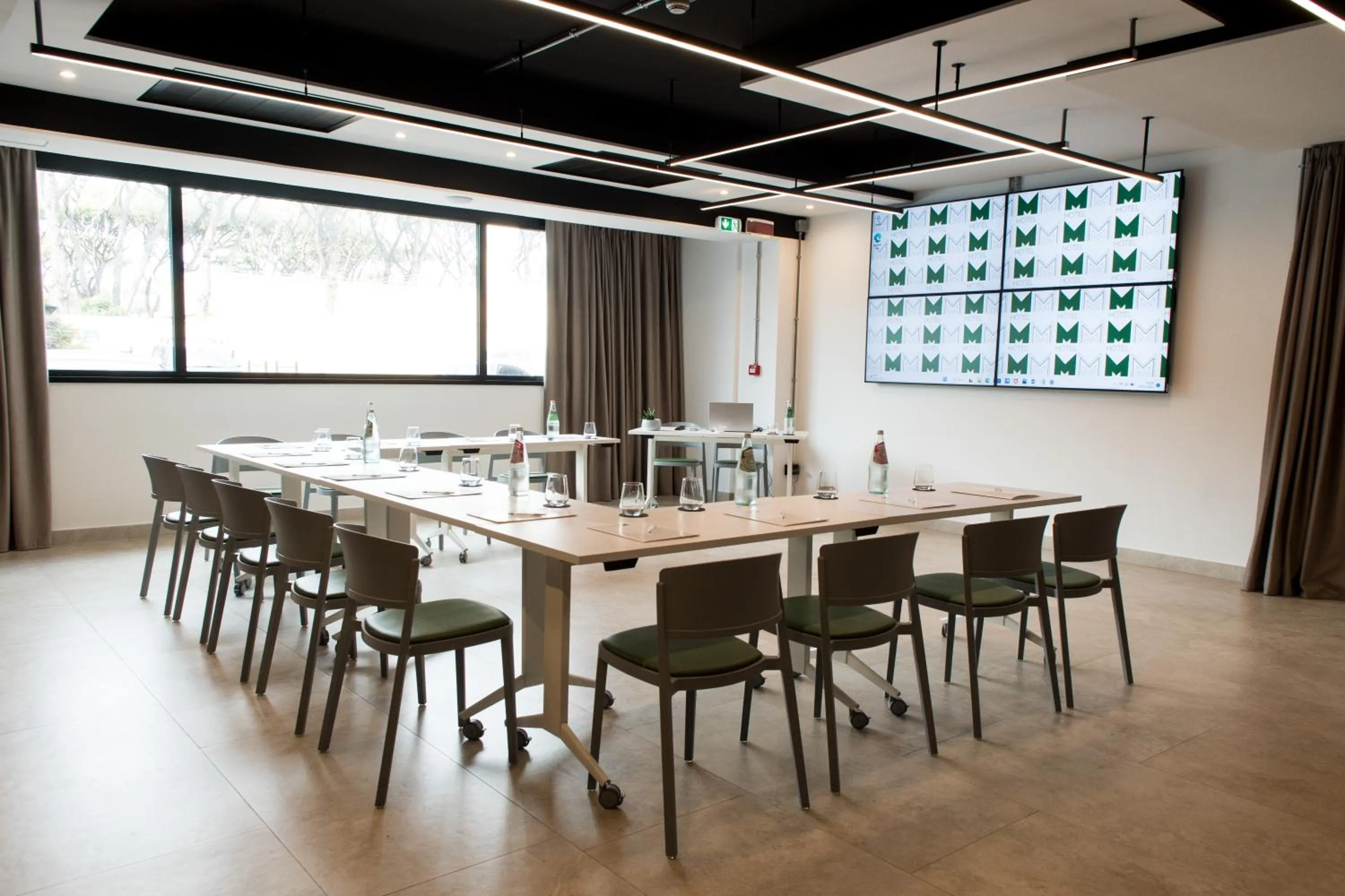 Meeting/conference room in Mercure Roma Cinecitta