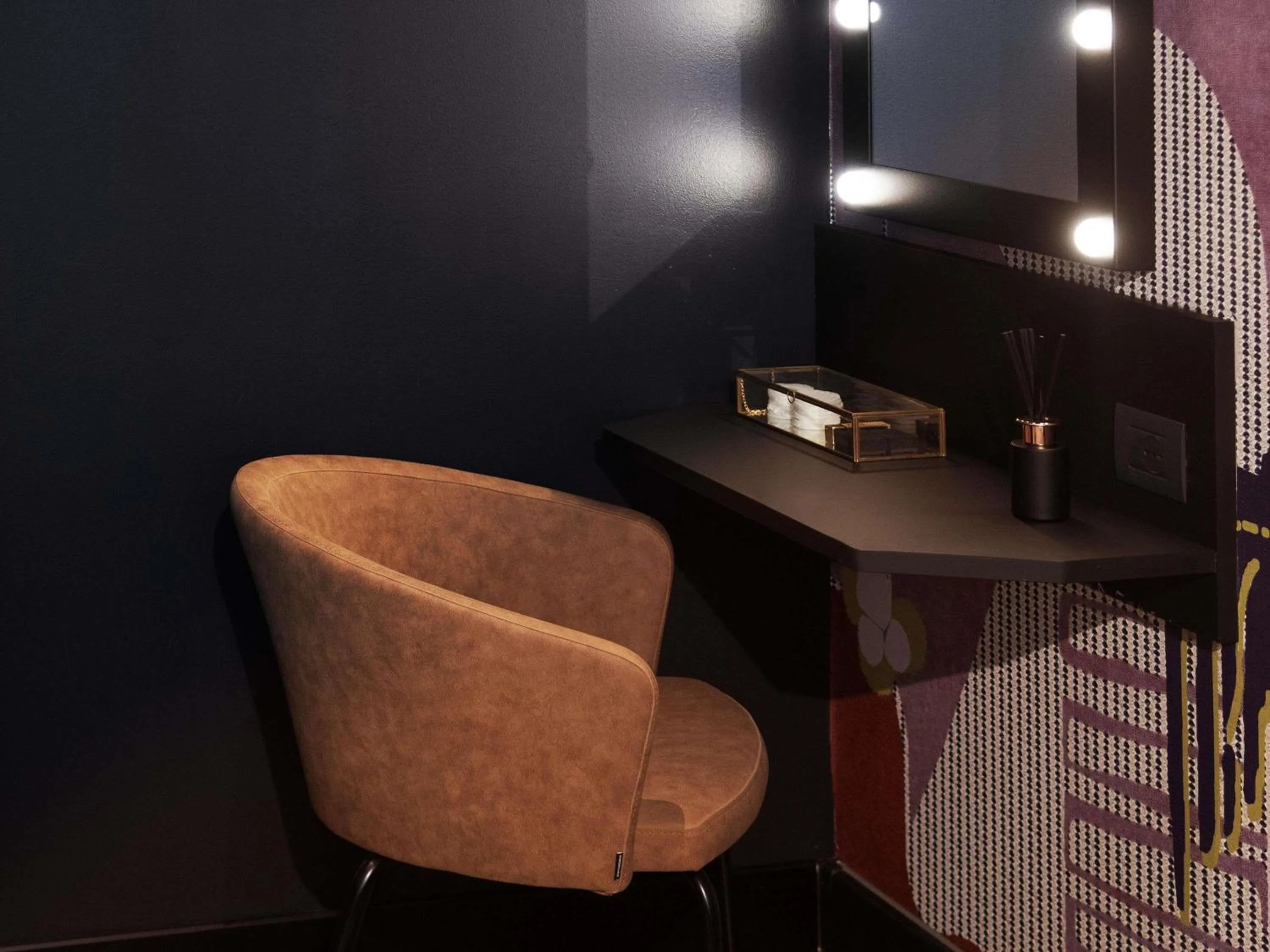 Bedroom in Mercure Roma Cinecittà