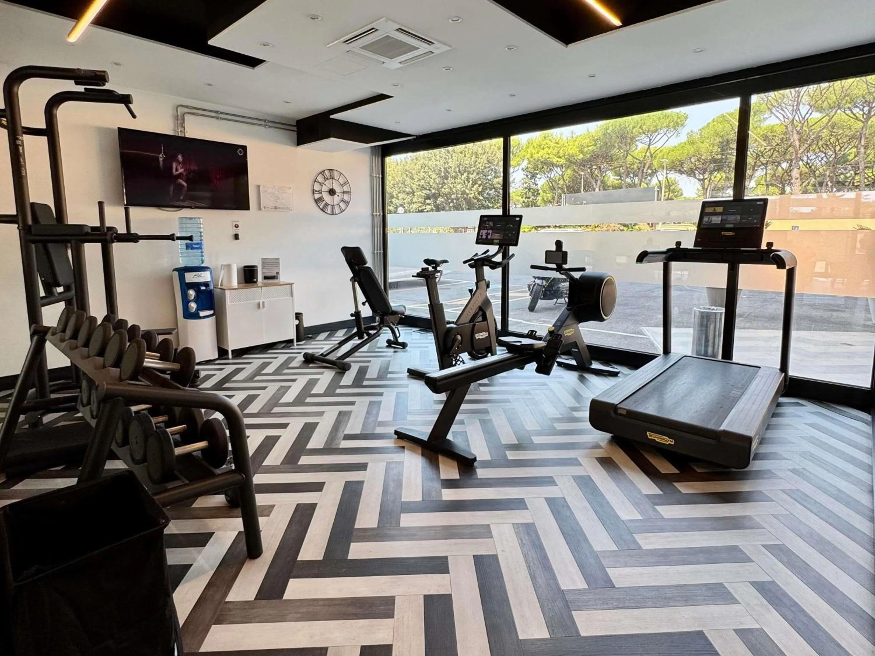 Fitness centre/facilities in Mercure Roma Cinecittà