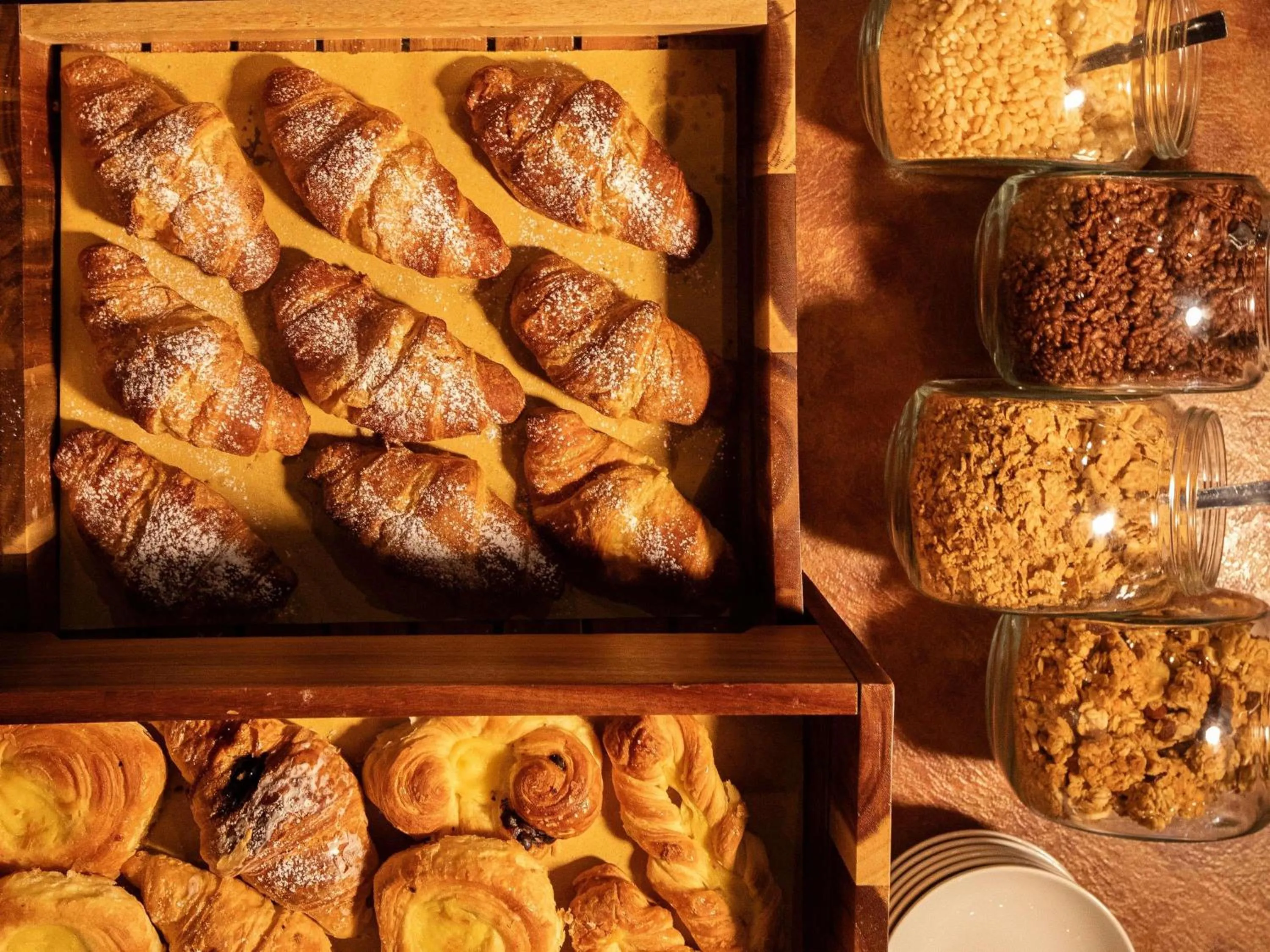 Breakfast in Mercure Roma Cinecittà