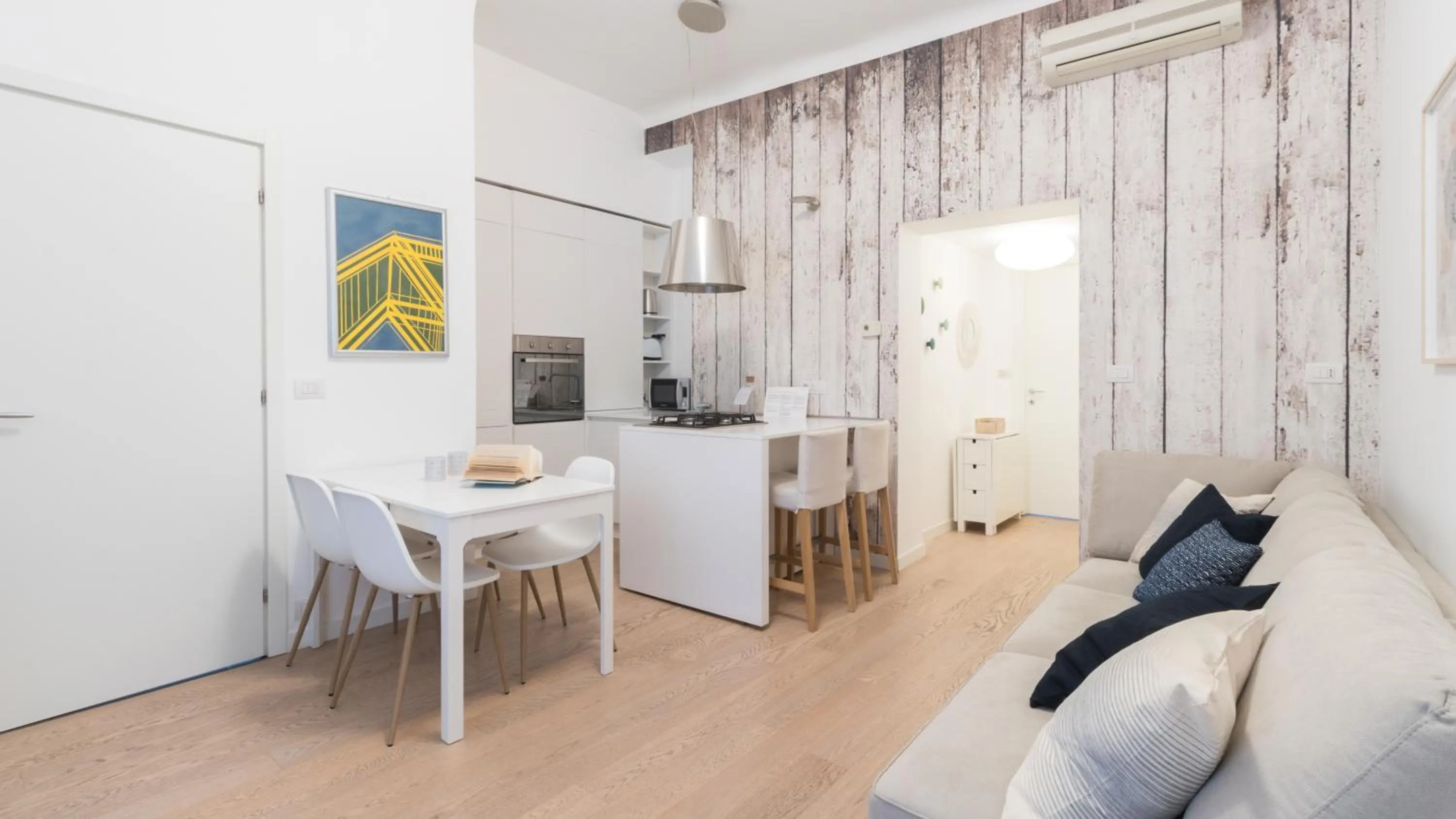 Dining area in Italianway Easy - Garigliano 8