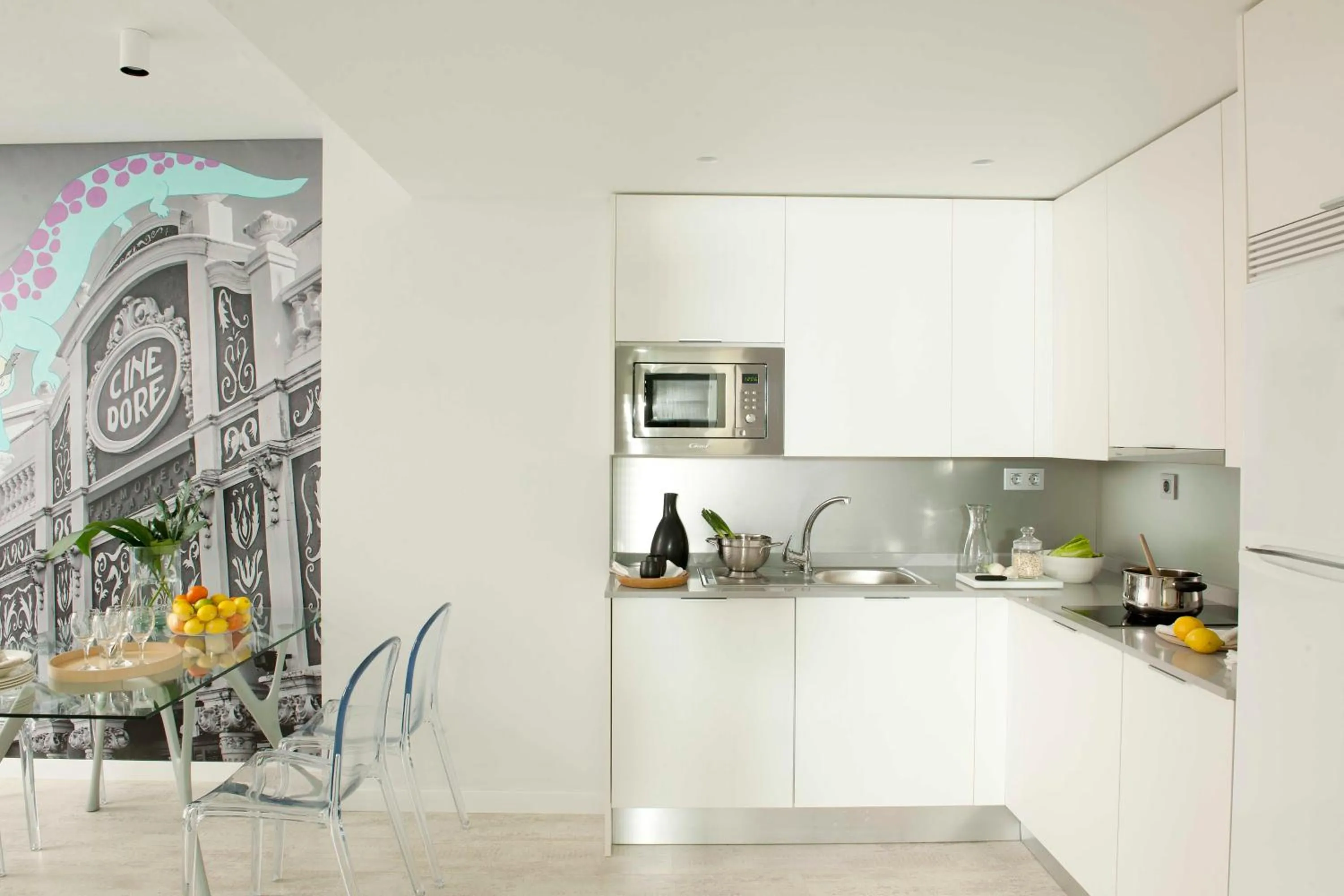 Kitchen or kitchenette in Eric Vökel Boutique Apartments - Atocha Suites