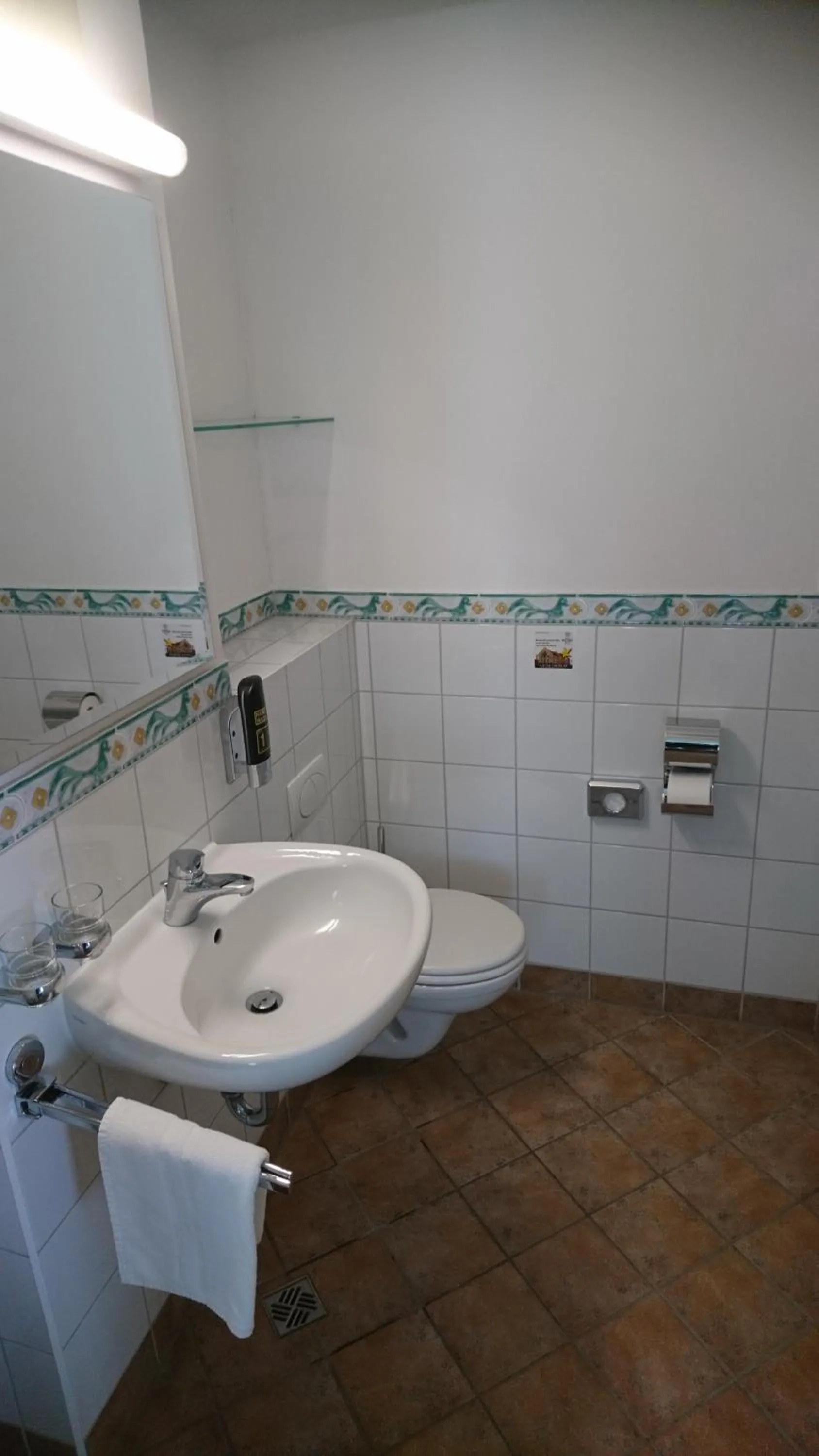 Bathroom in Hotel Henry