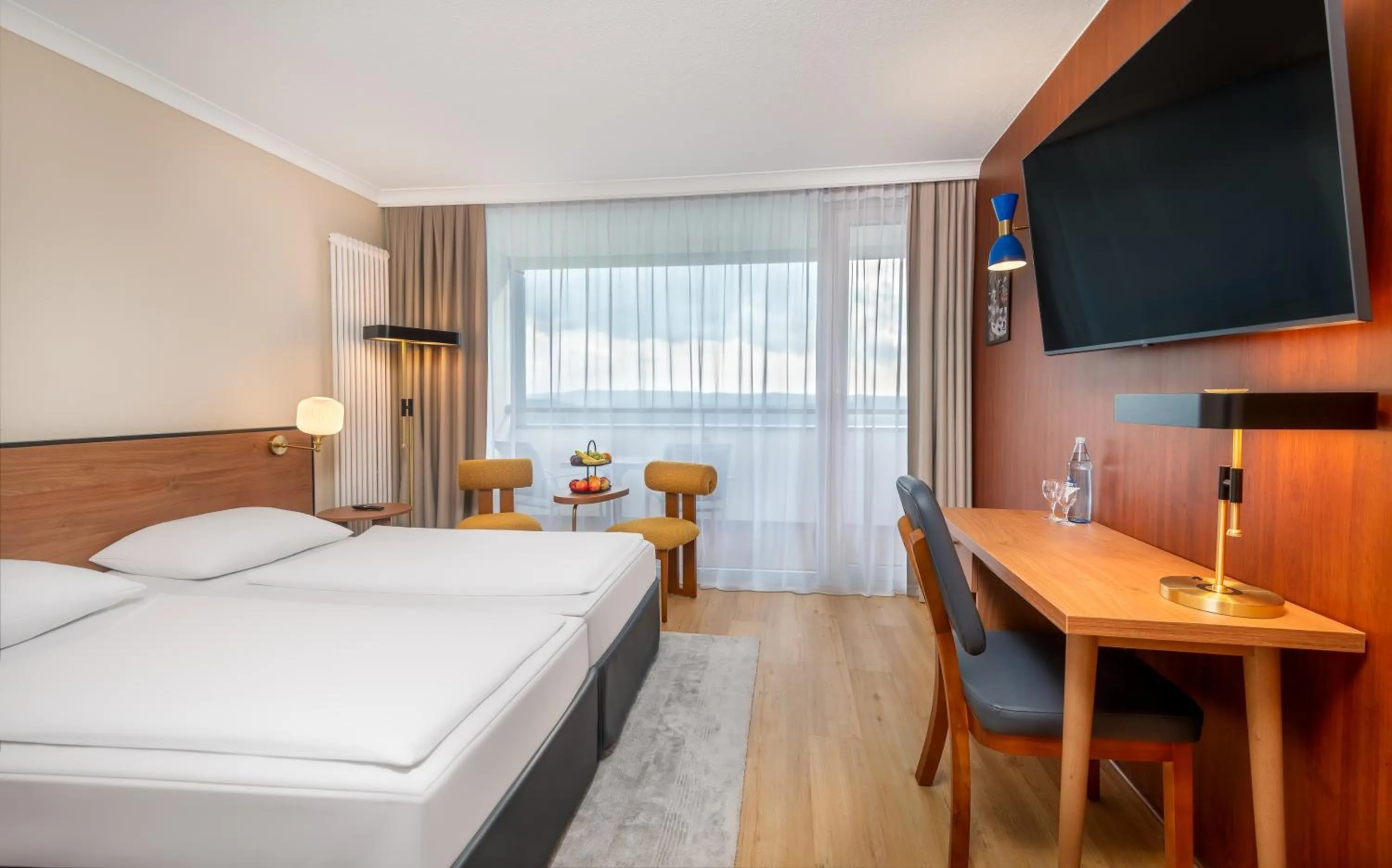 Photo of the whole room, Bed in Wyndham Garden Lahnstein Koblenz