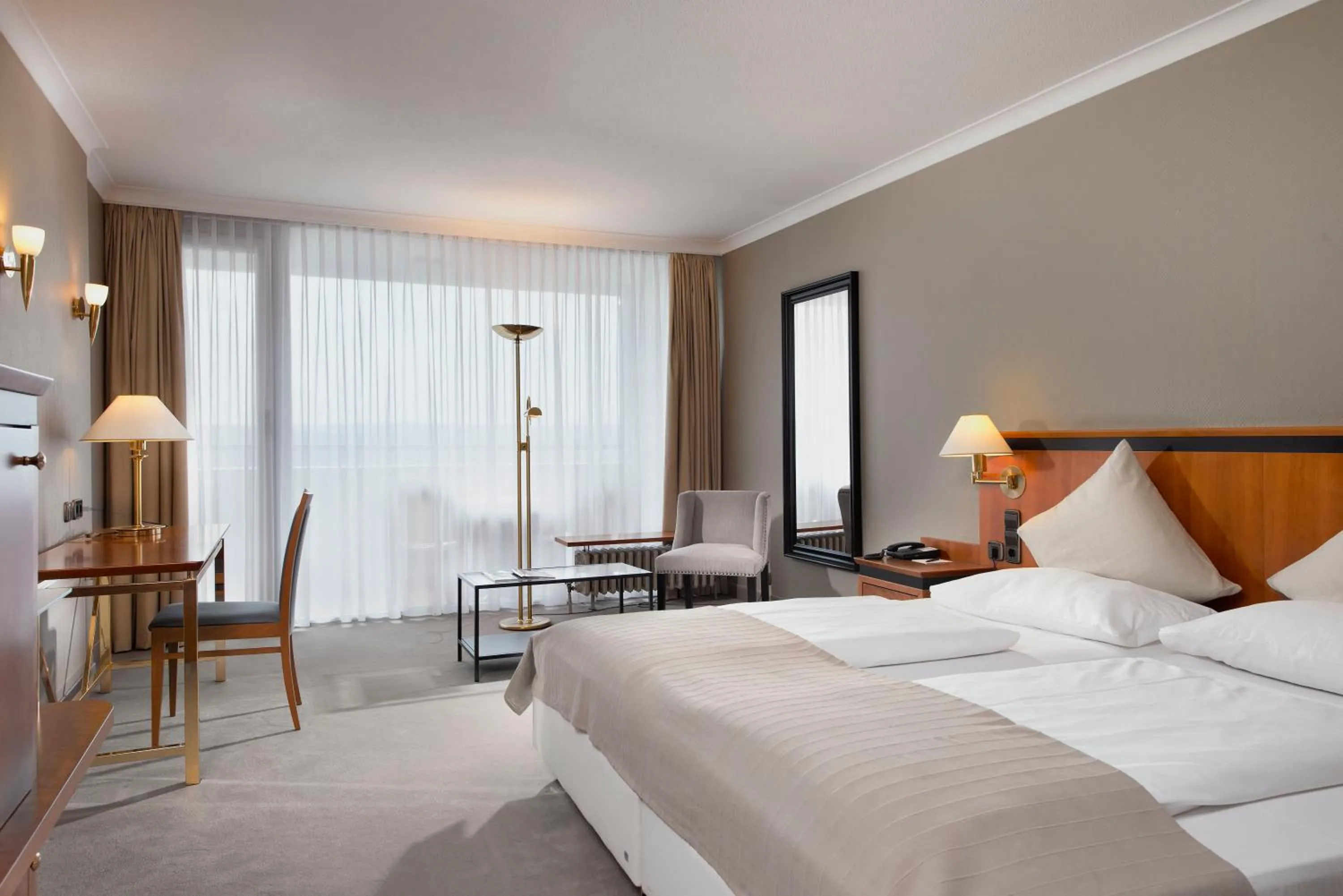 Day, Bed in Wyndham Garden Lahnstein Koblenz