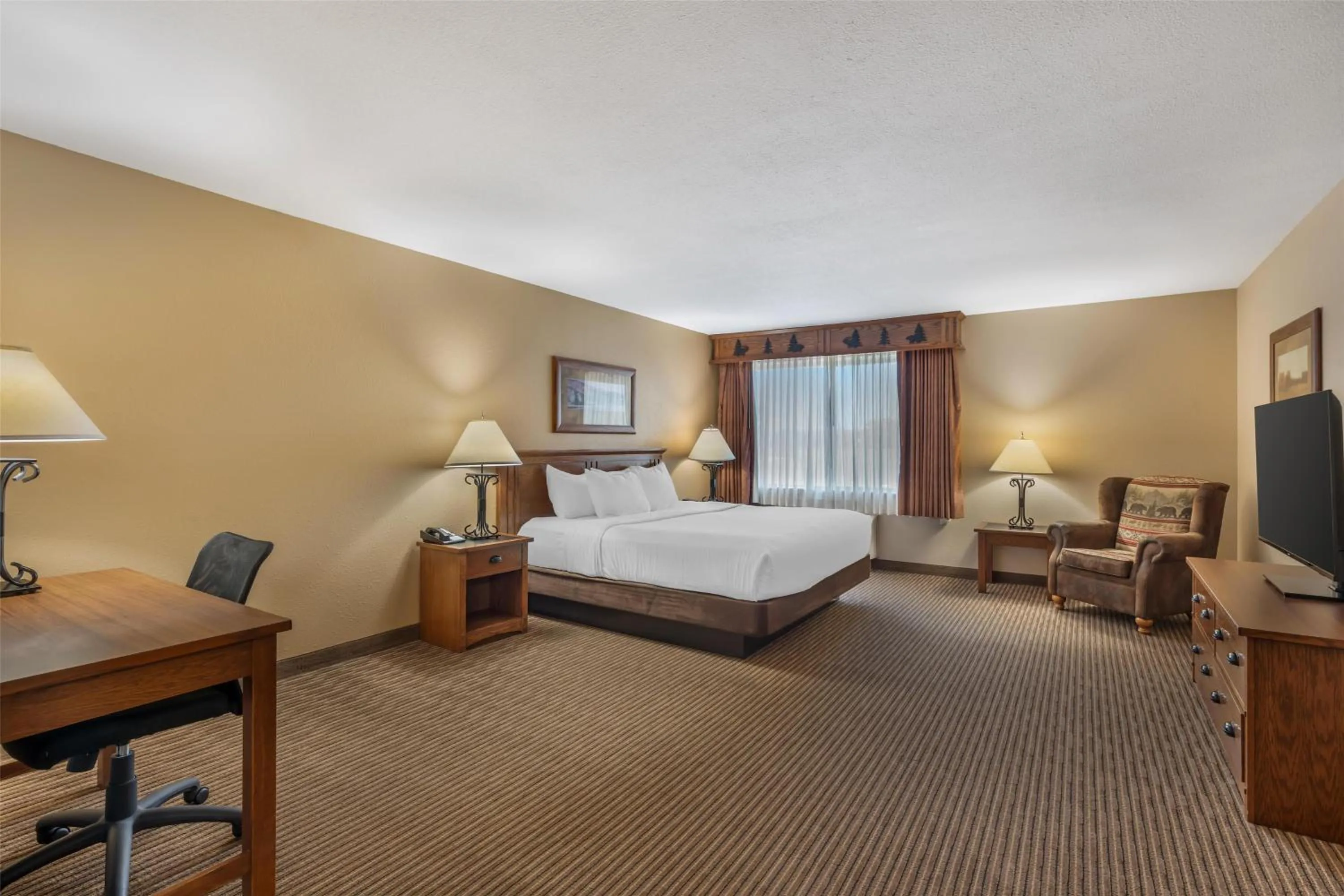 Bedroom, Bed in Best Western Plus Kelly Inn & Suites