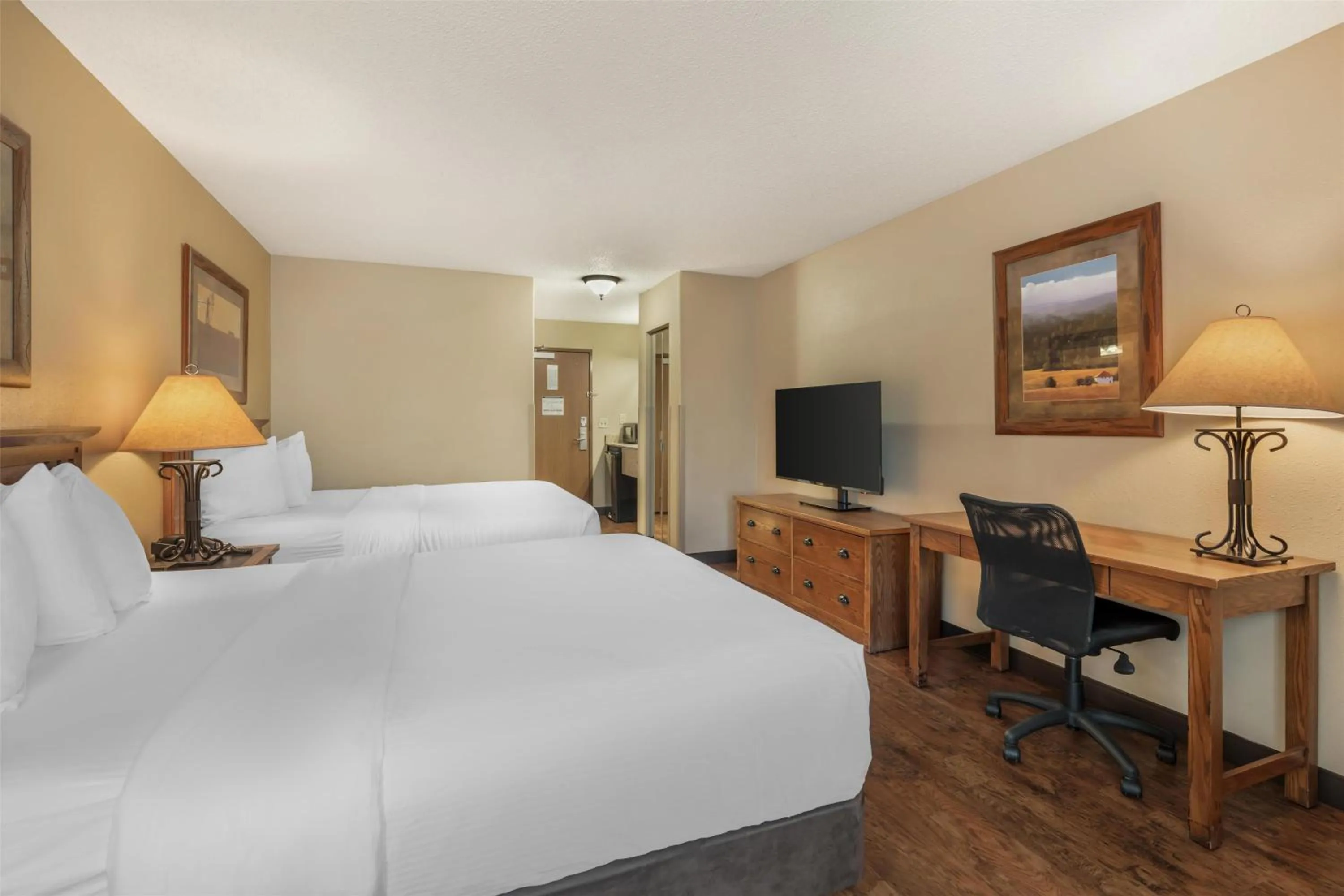 Bedroom, Bed in Best Western Plus Kelly Inn & Suites