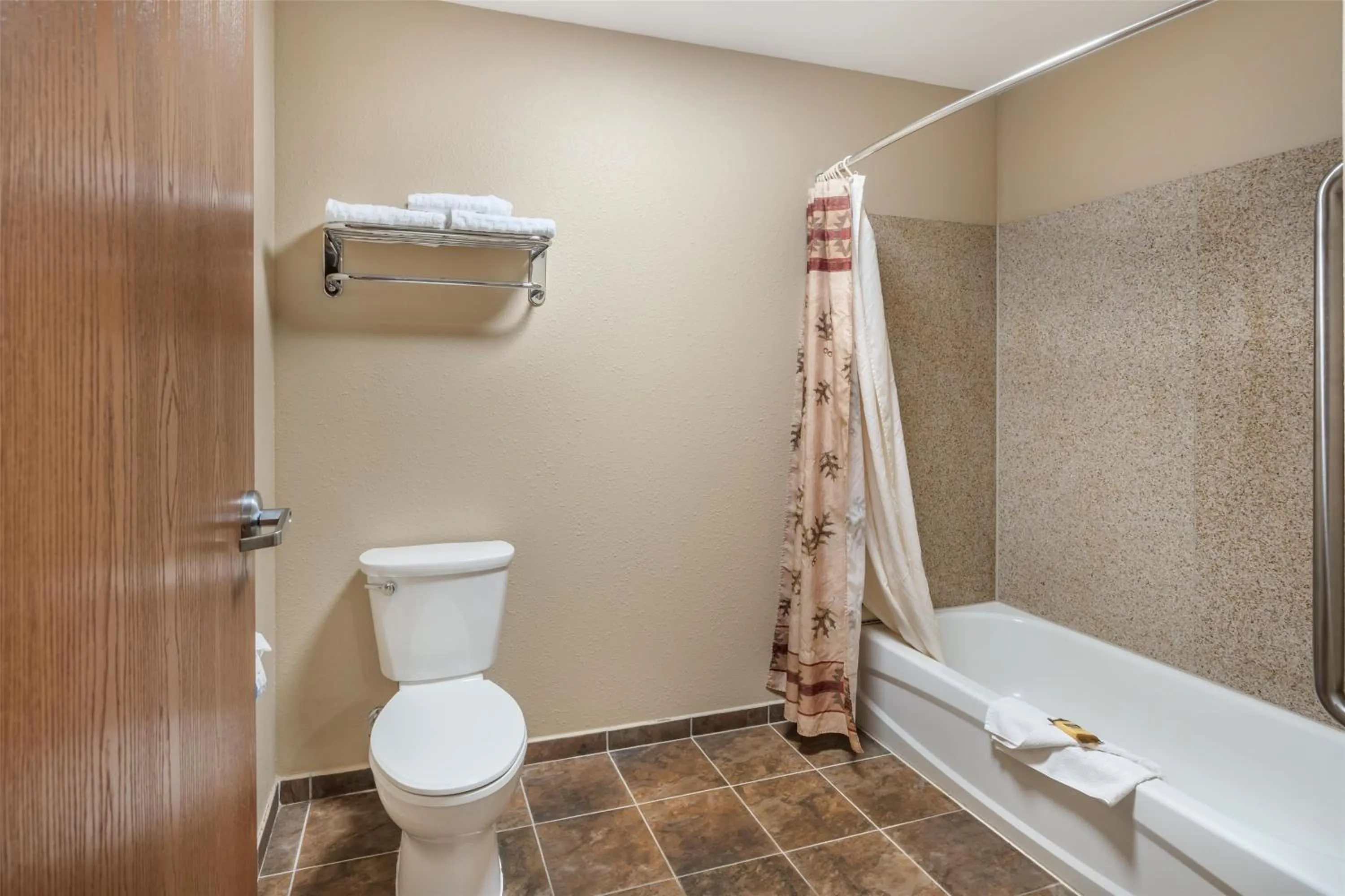 Bathroom in Best Western Plus Kelly Inn & Suites