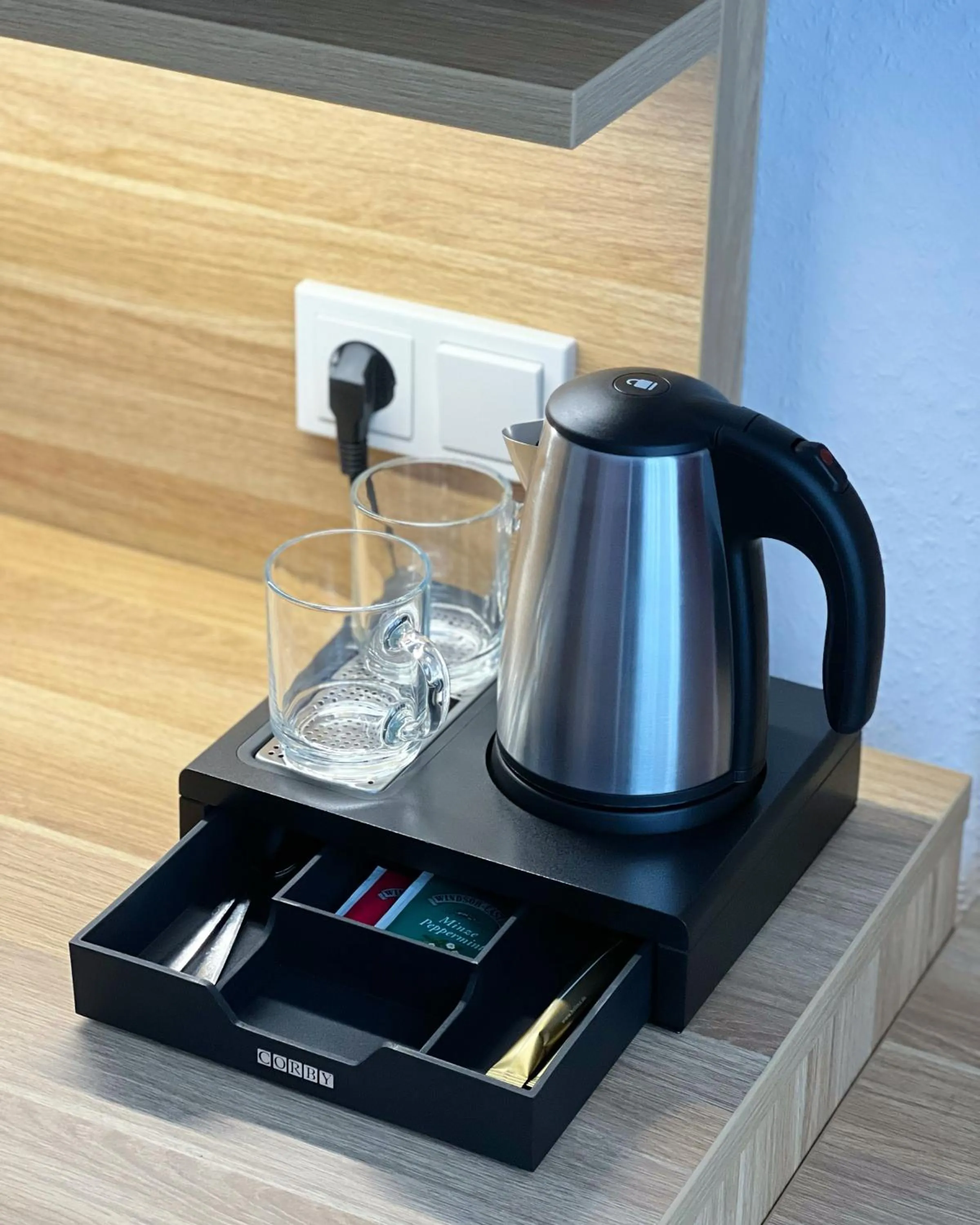 Coffee/tea facilities in Hotel Well Garni