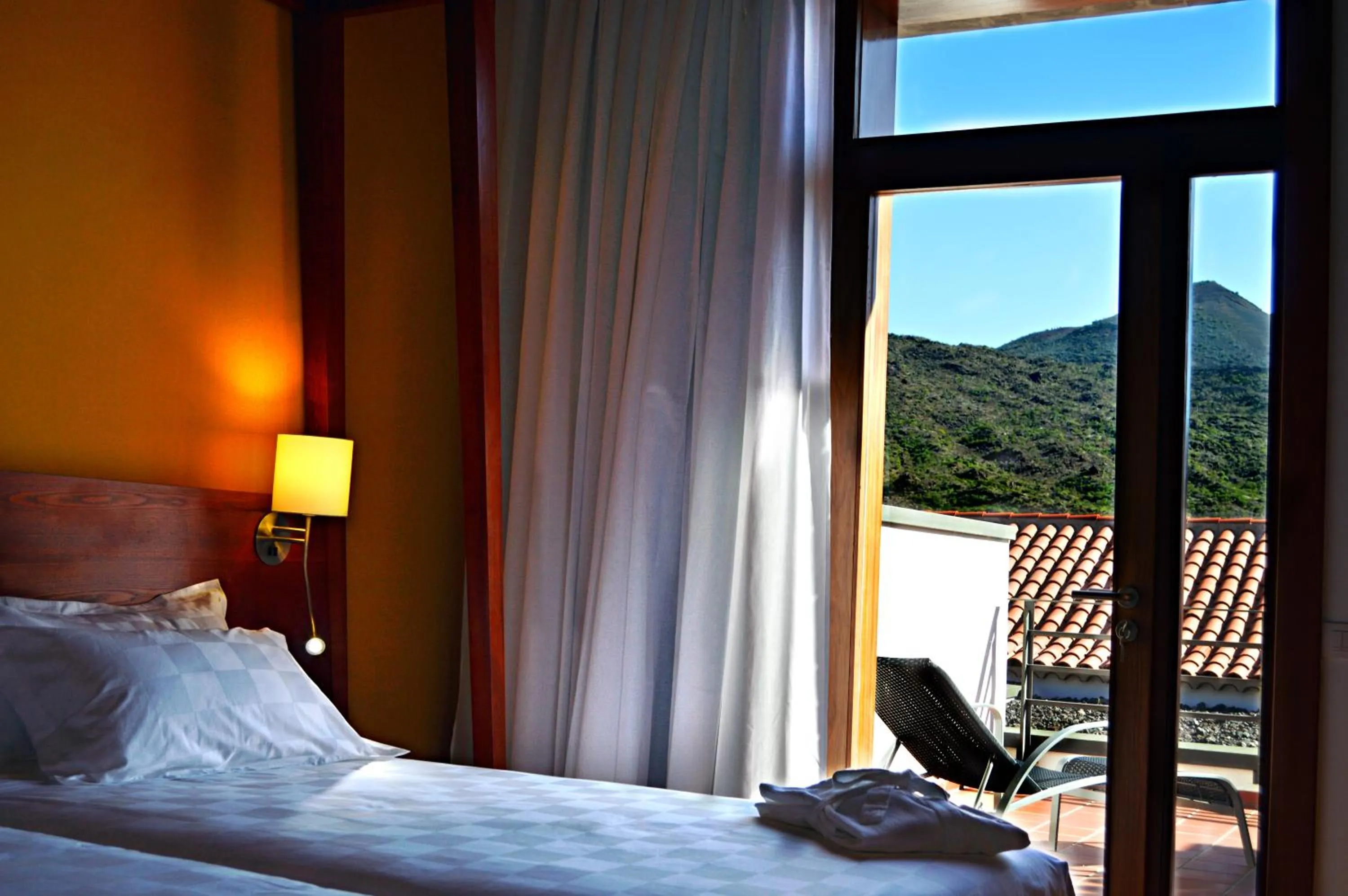 Mountain view, Bed in La Casona del Patio
