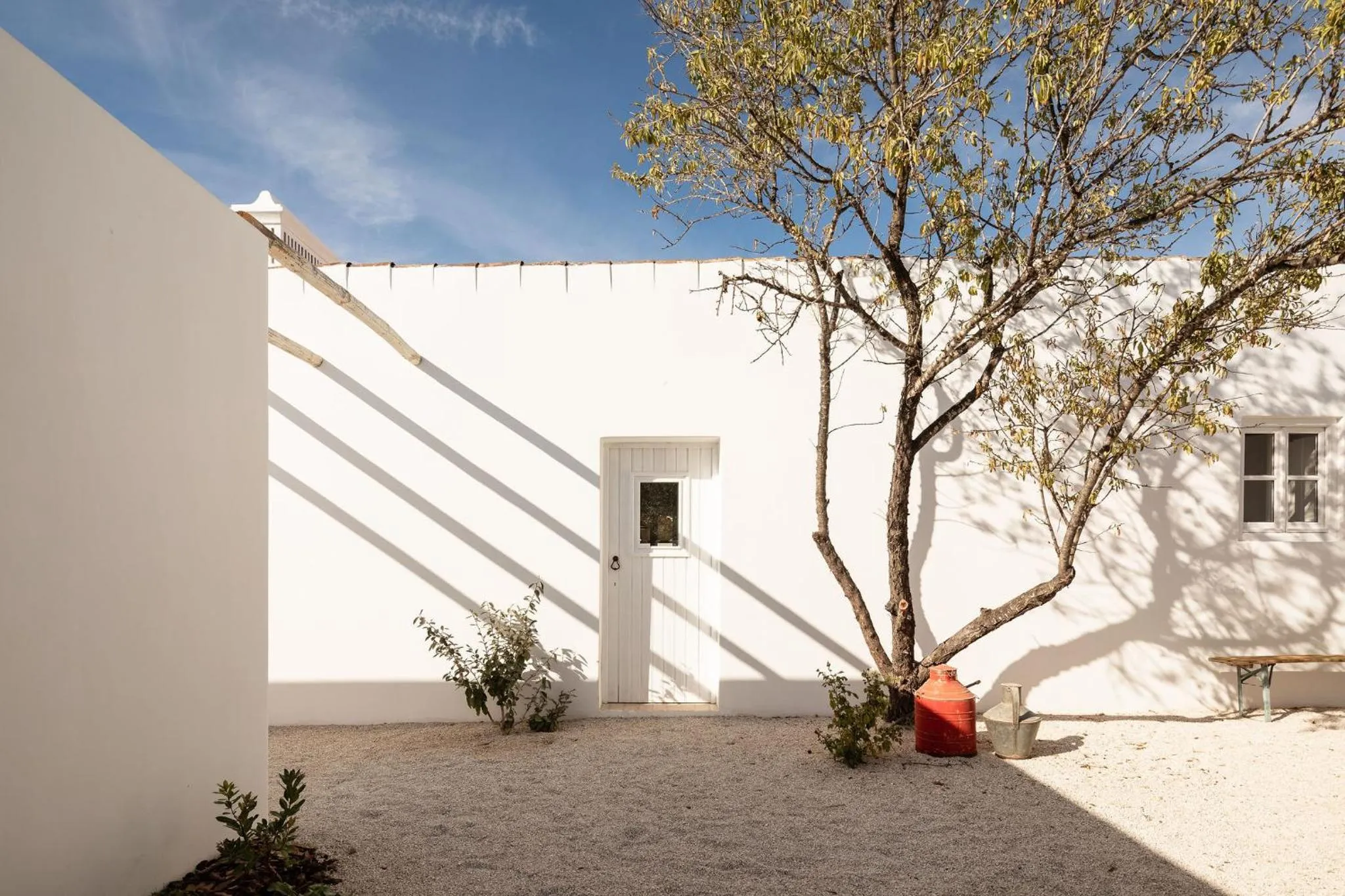 Property building in Hospedaria