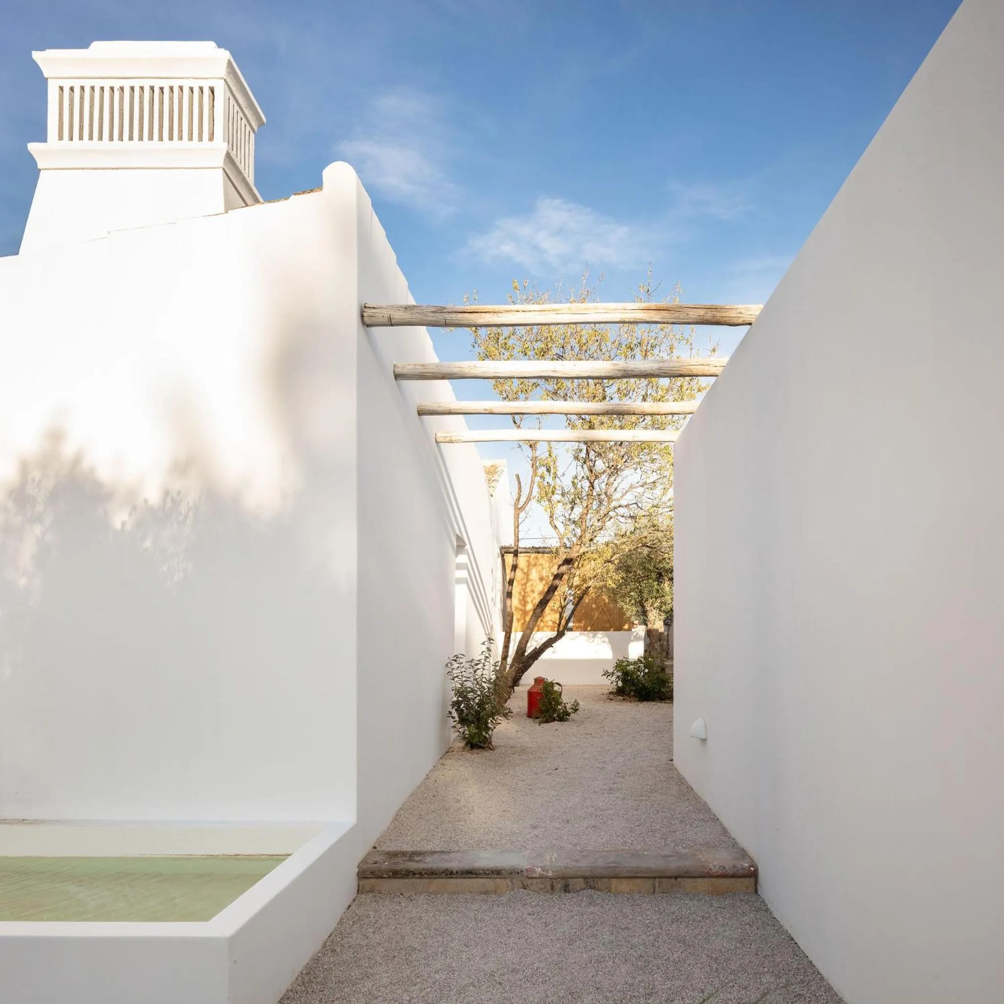 Property building in Hospedaria