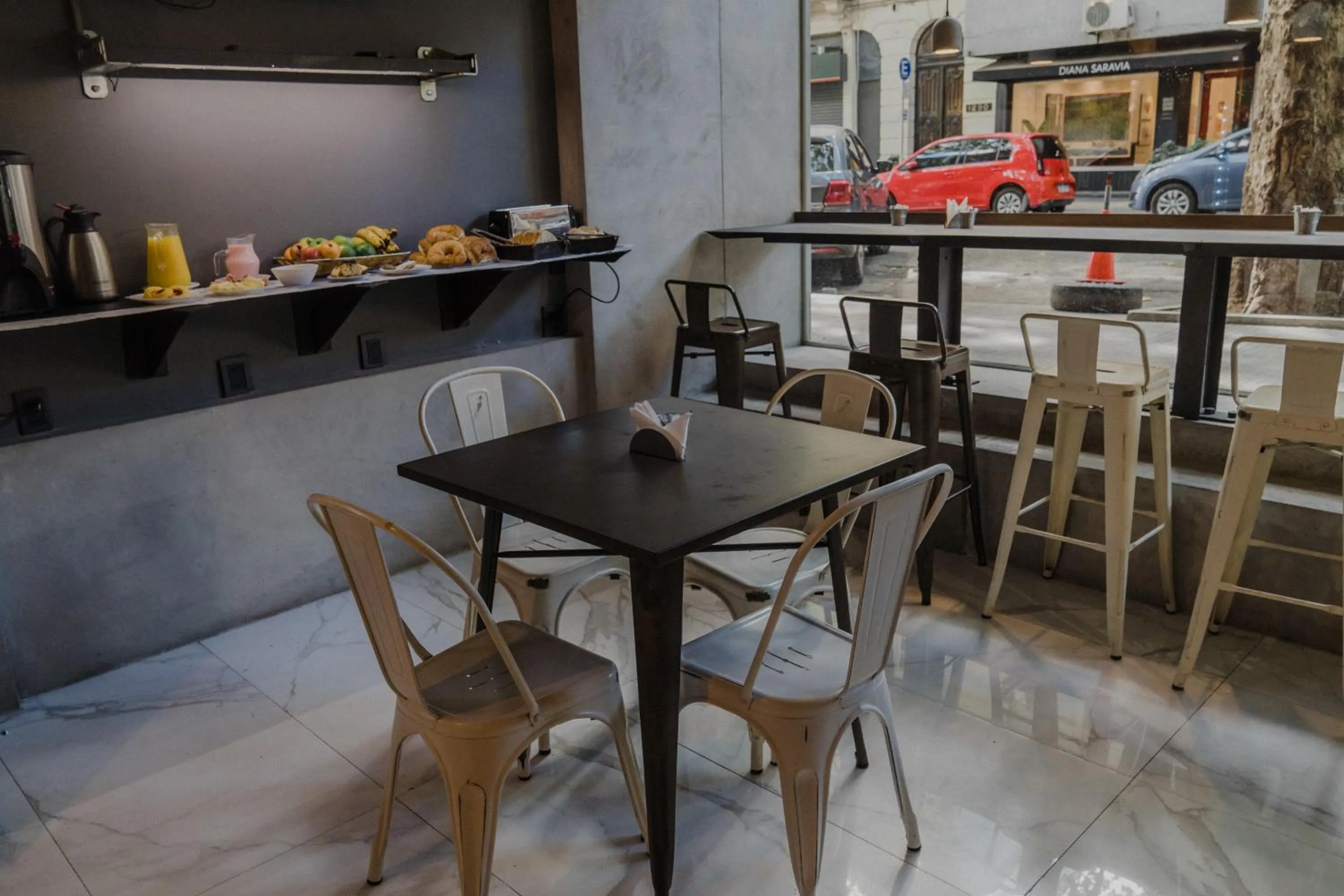 Breakfast in Quijano Hotel - Aparts & Suites