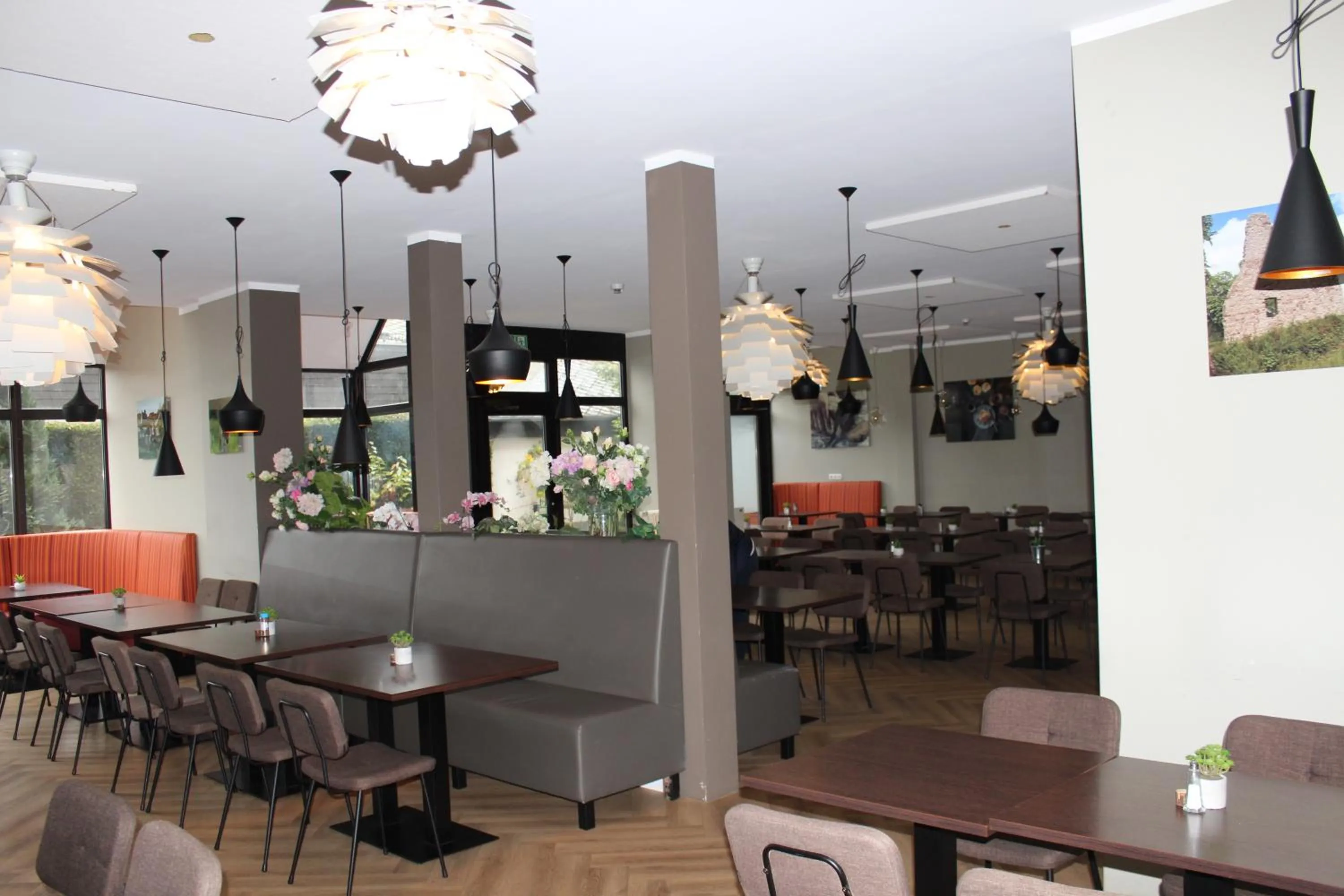 Restaurant/places to eat in Hotel am Park