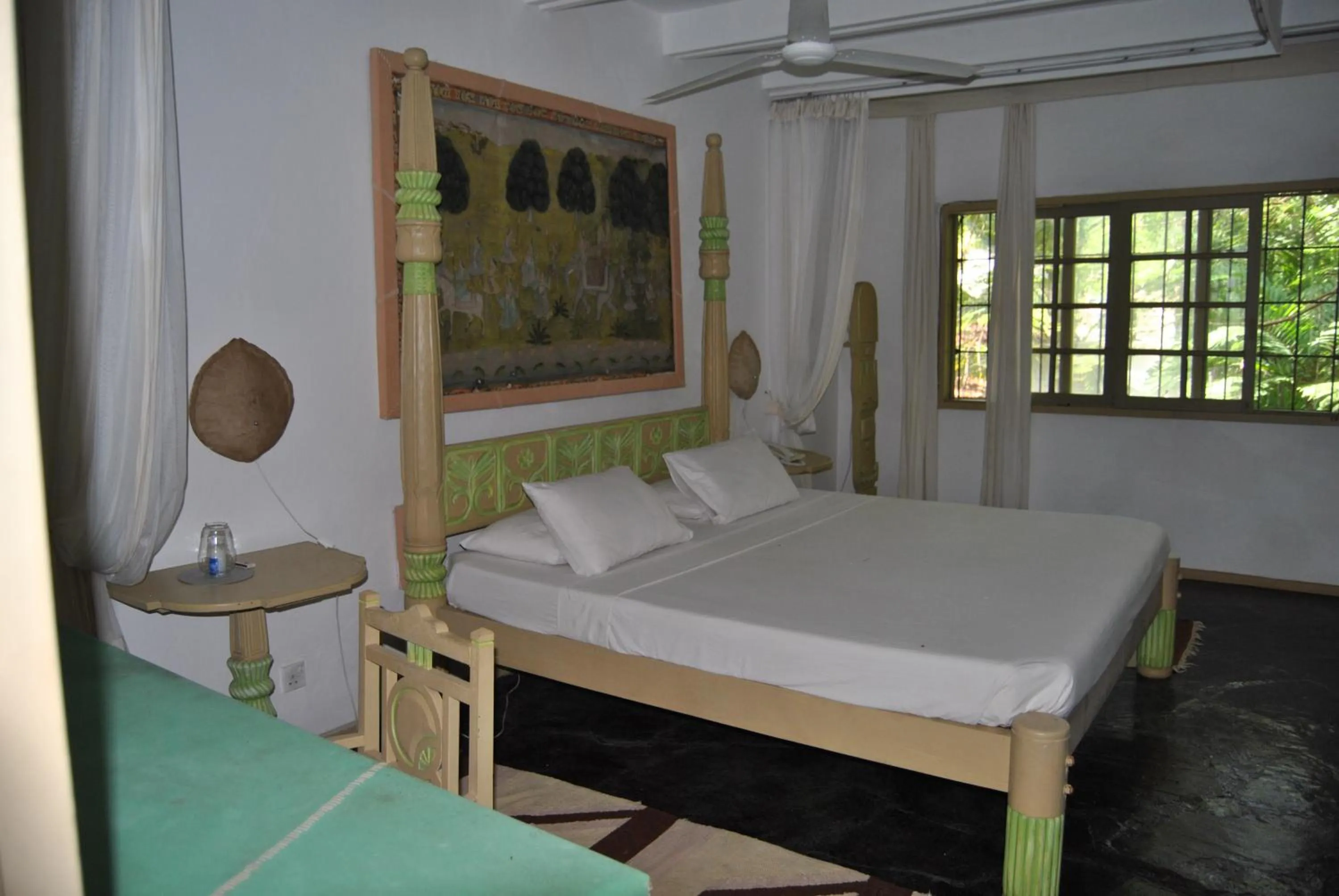 Bed in White Elephant Sea Lodge