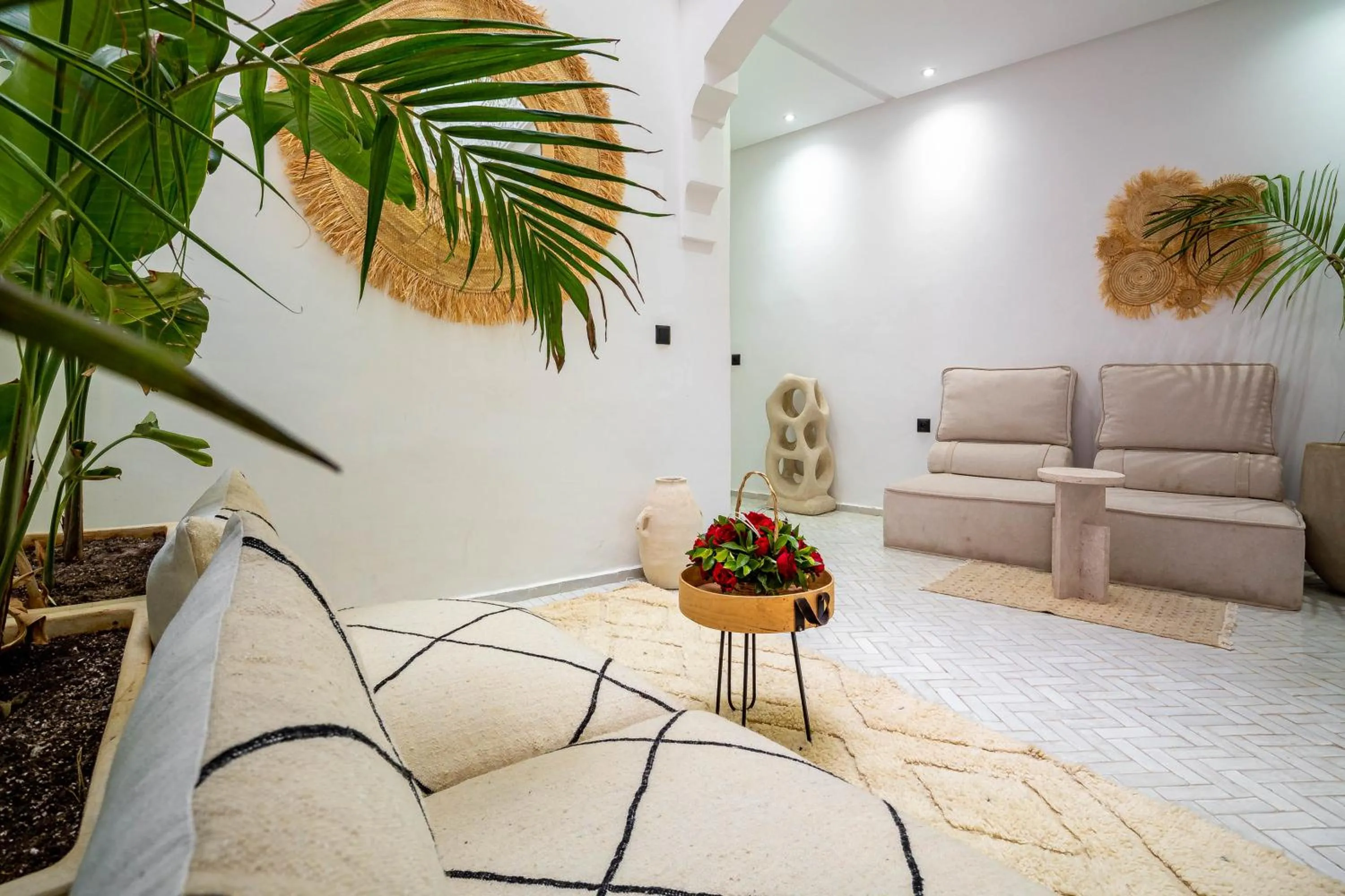 Seating area in Riad La Croix Berbere Deluxe